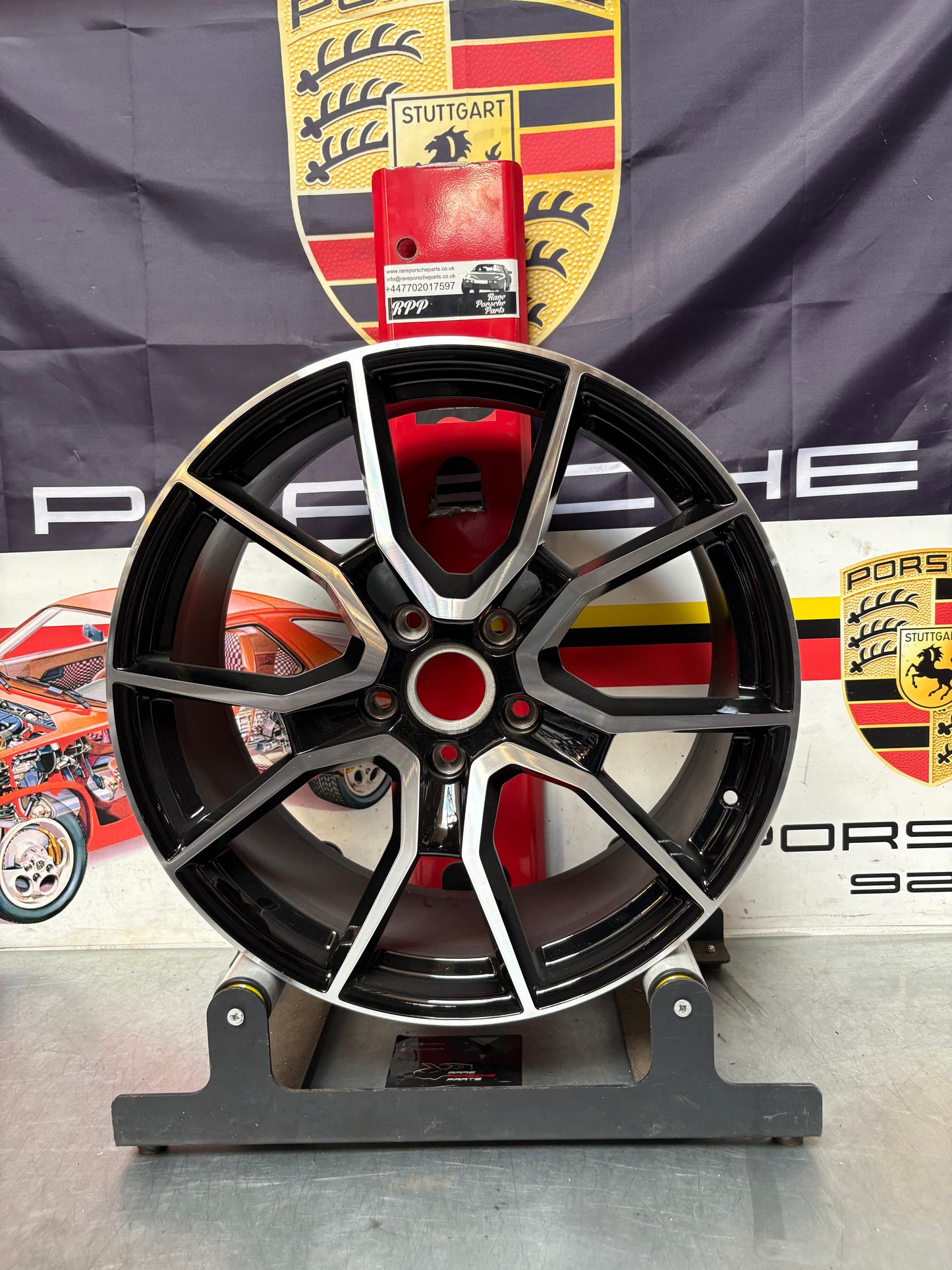 Porsche Taycan GTS 9.5Jx21” ET60 alloy wheel, 9J1601025BC, very nice condition, used