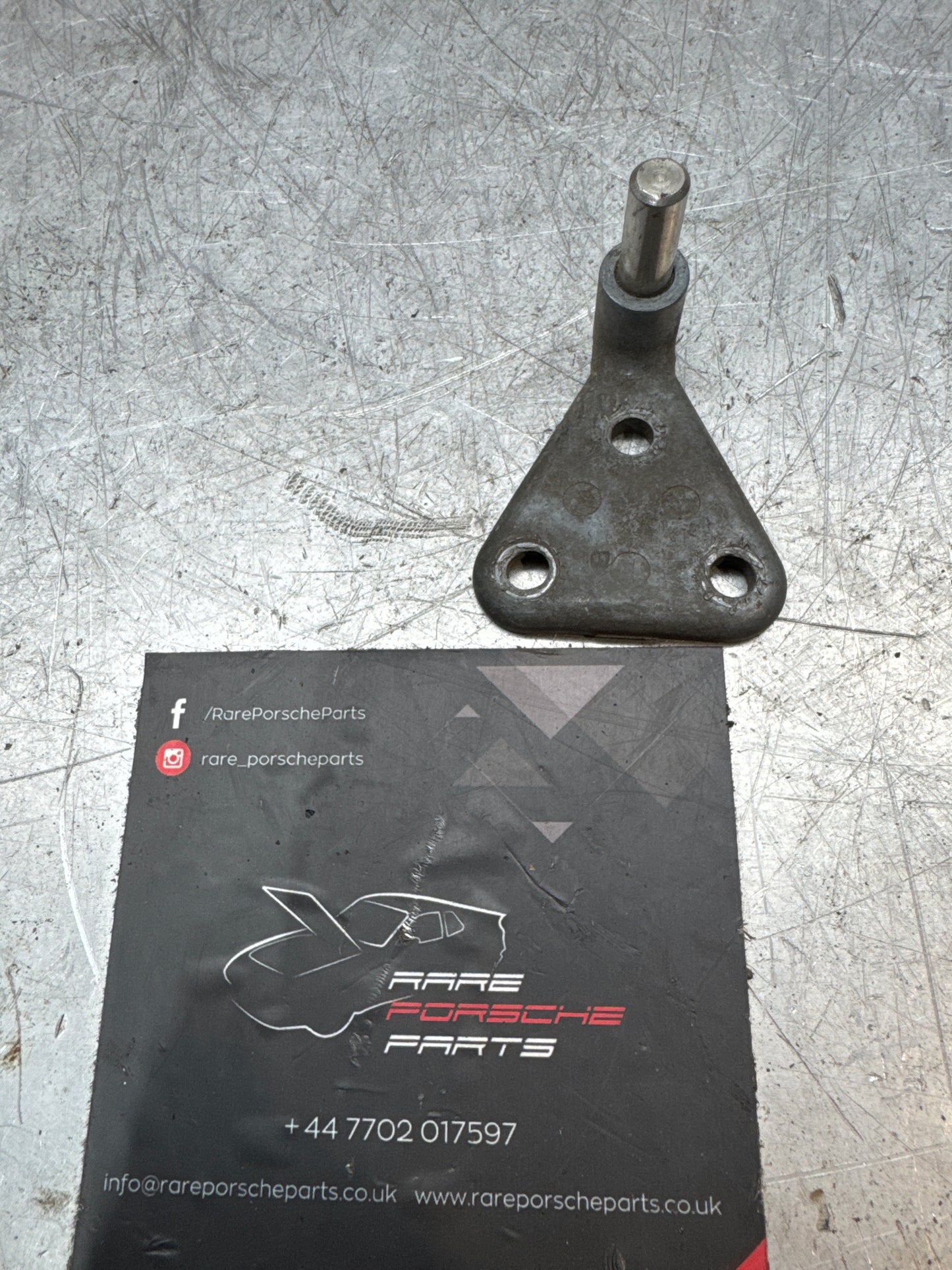 Porsche 944 S2 turbo headlight pop-up pivot bracket 95175027100 used