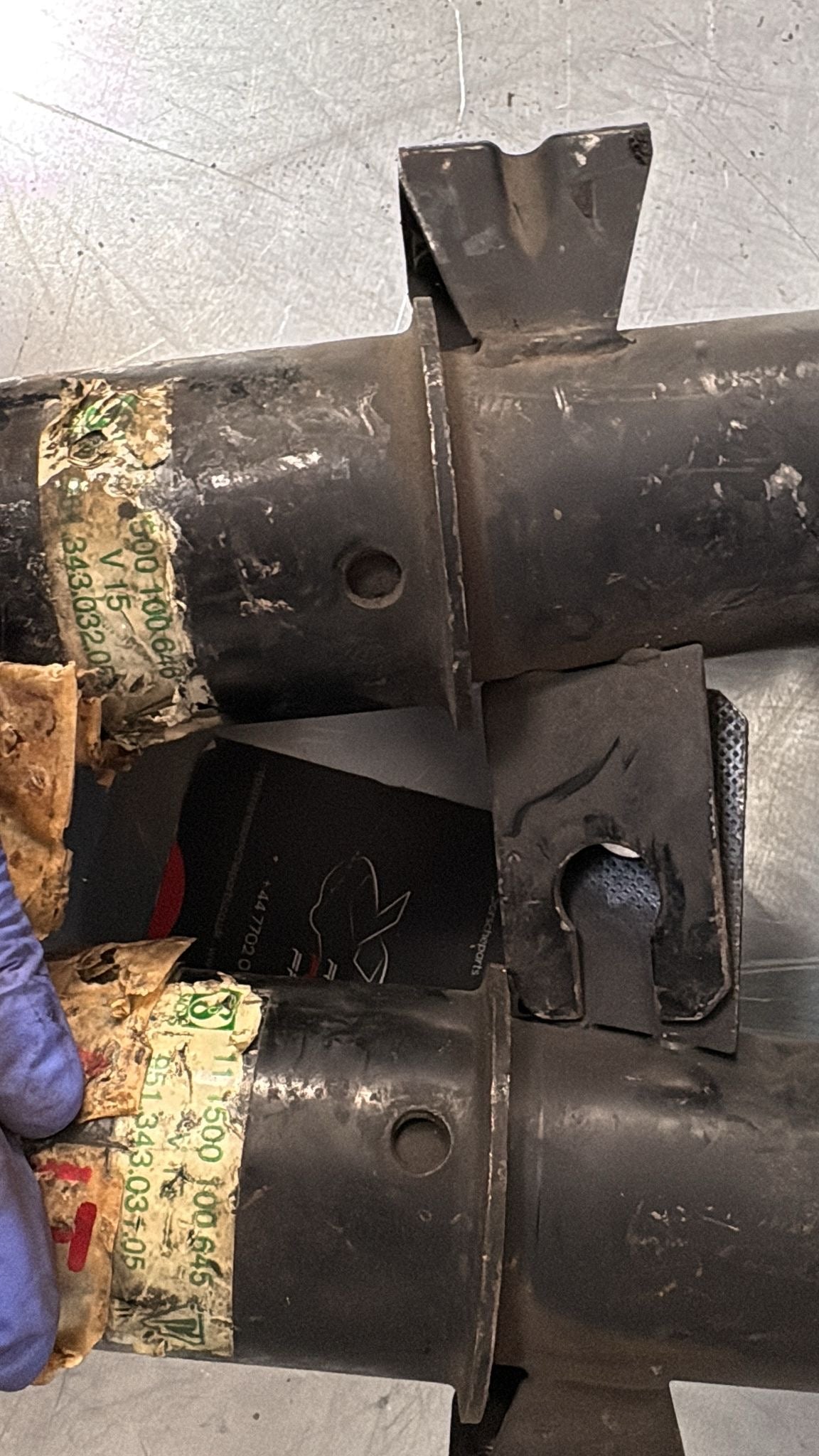 Porsche 944 Turbo pair of front shock absorber, used 95134303105 95134303205