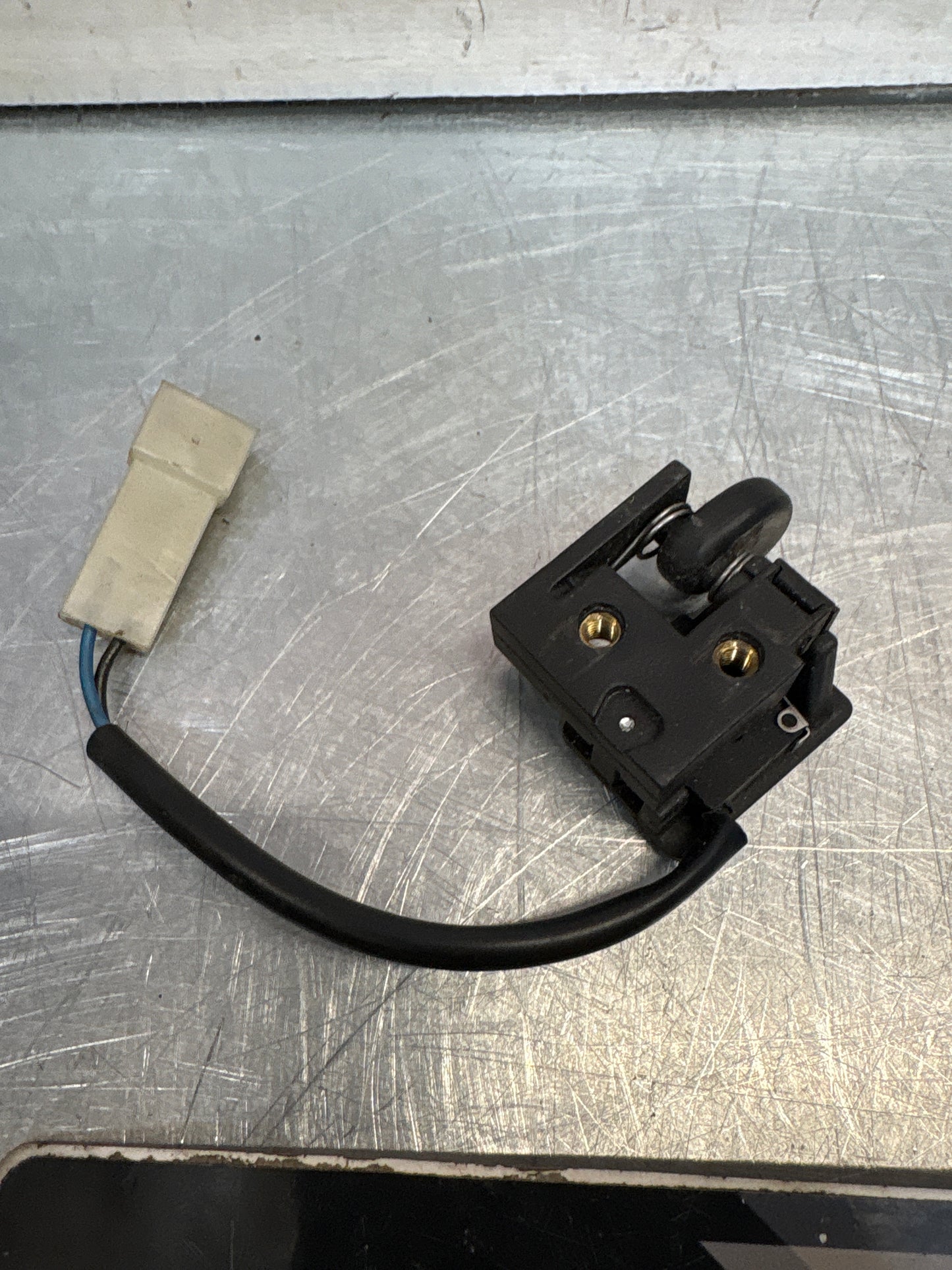 Porsche 911 964 cabrio roof microswitch, used