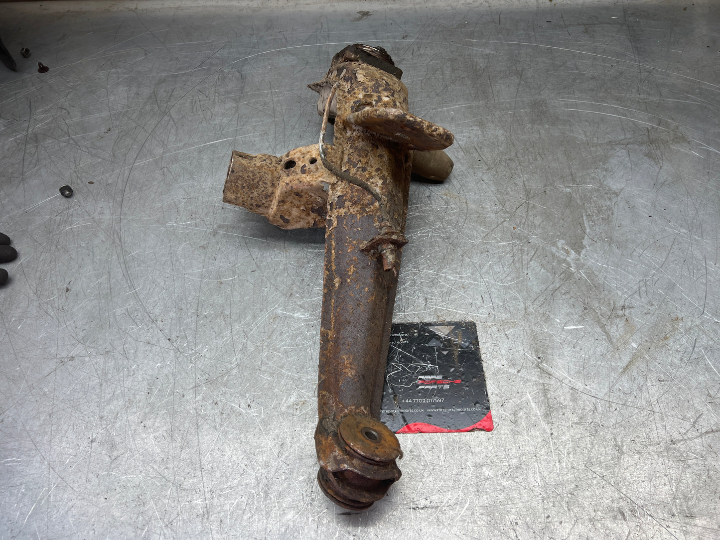 Porsche 924 944  -85.5 Rear right trailing arm,  94433102200