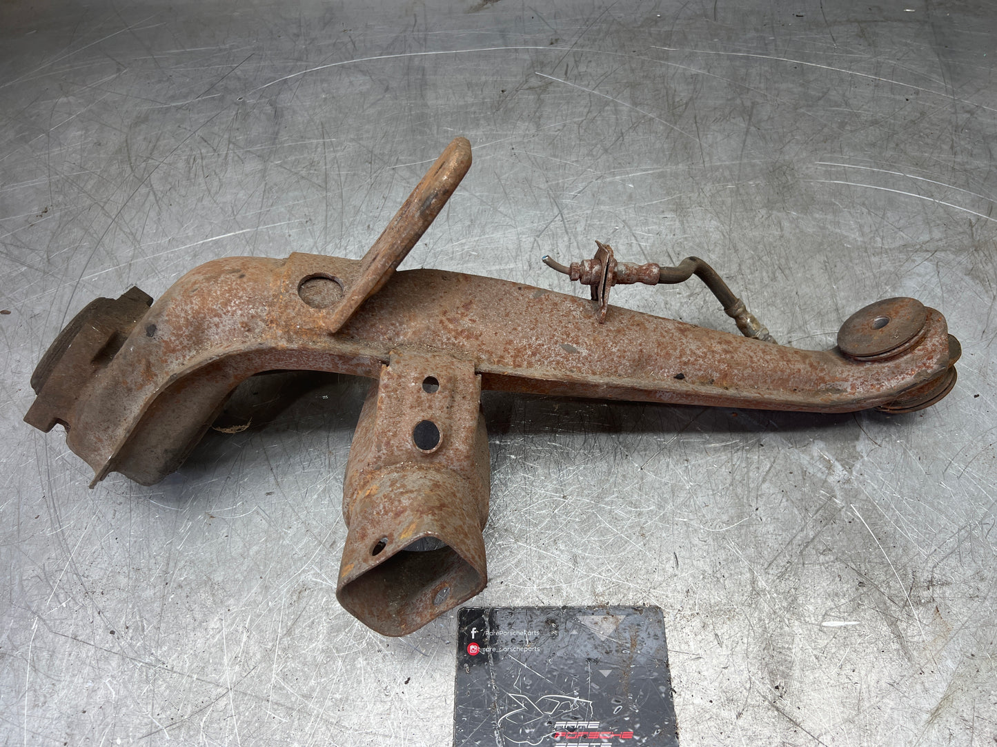 Porsche 924 944  -85.5 Rear right trailing arm,  94433102200