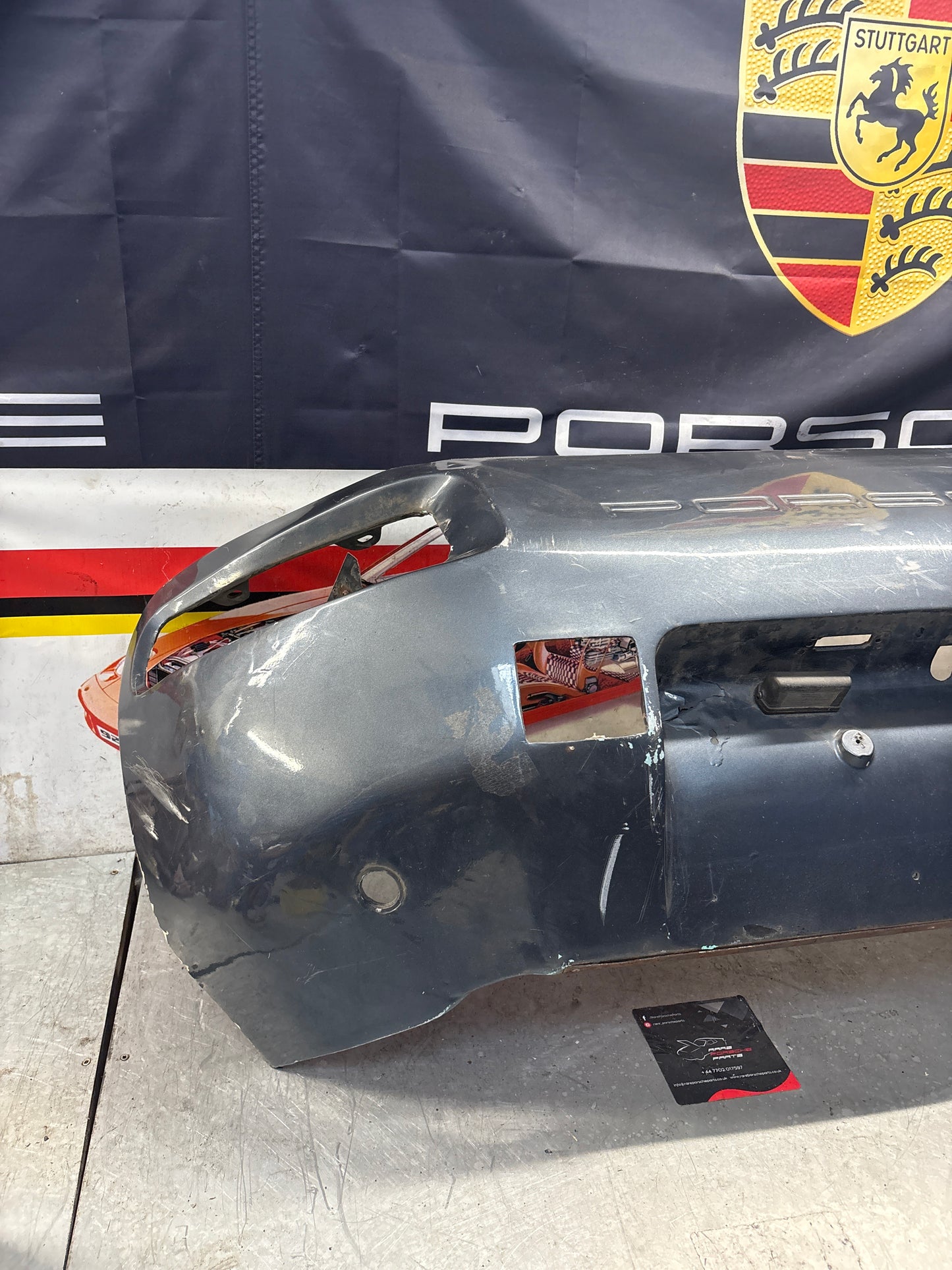 Porsche 928 rear bumper, used 92850502303 / 474181