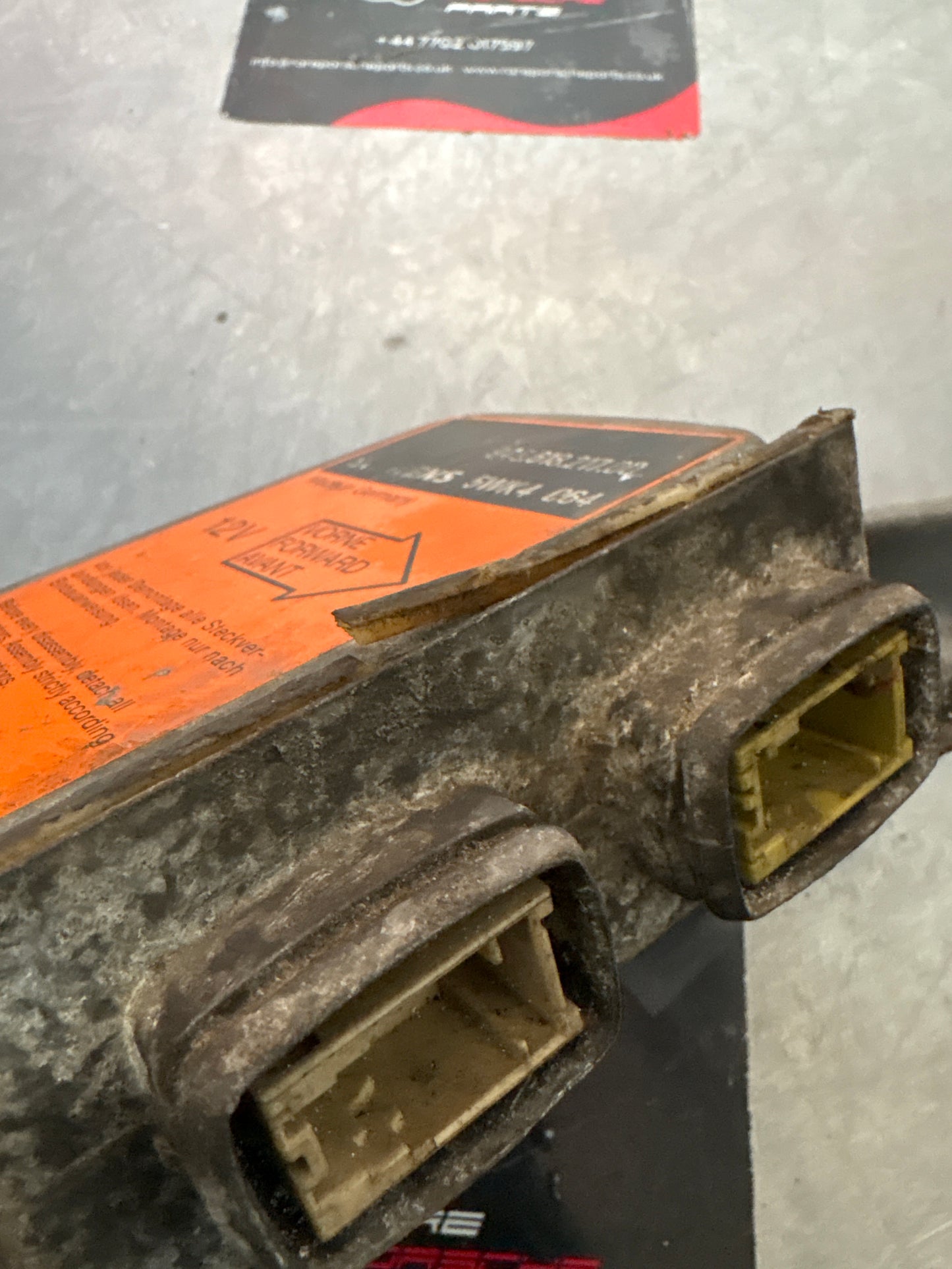 Porsche 911 964 / 928 / 968 airbag control unit, used 94561821700