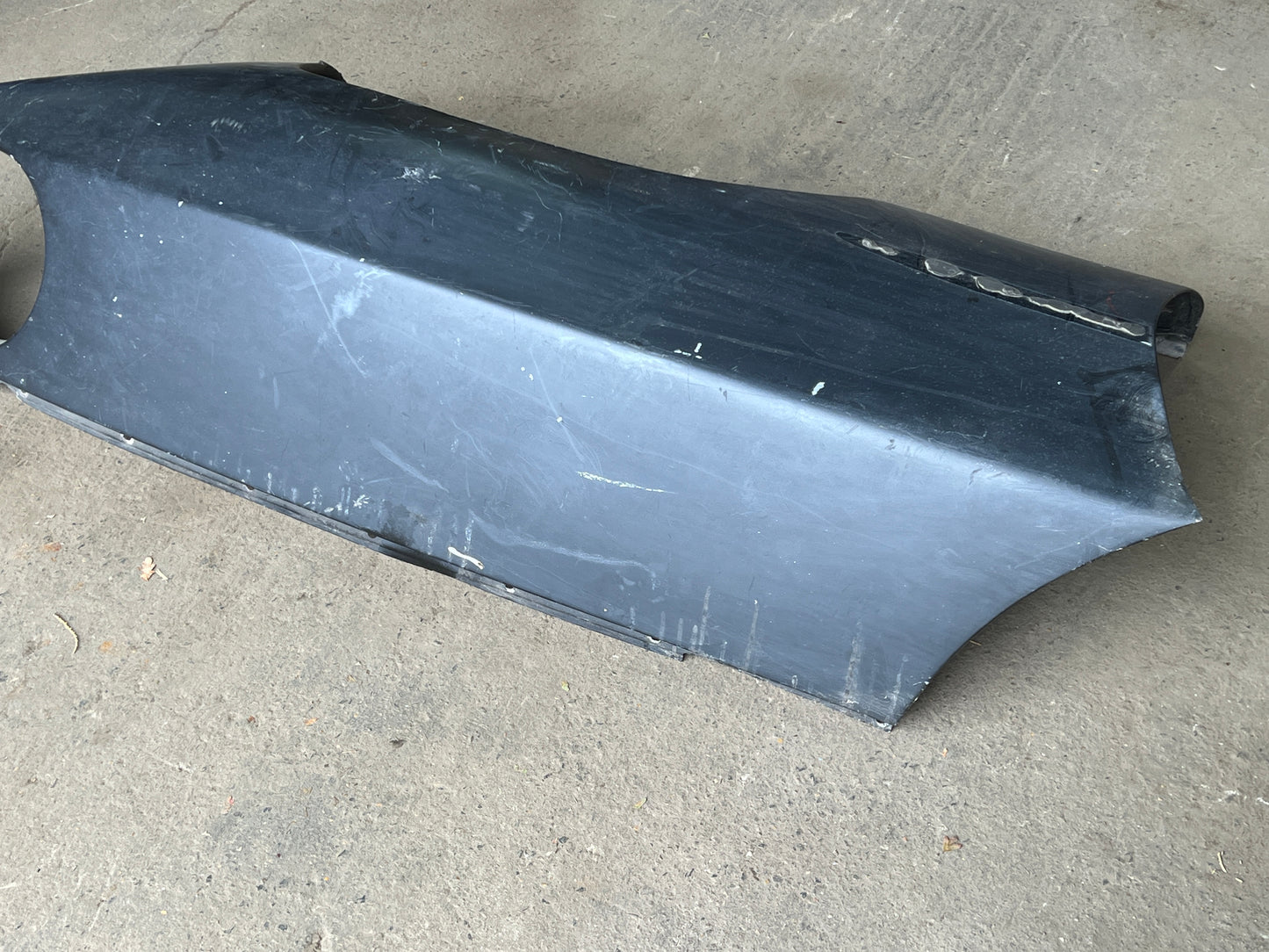 Porsche 928 -87 front right wing, used 92850301202