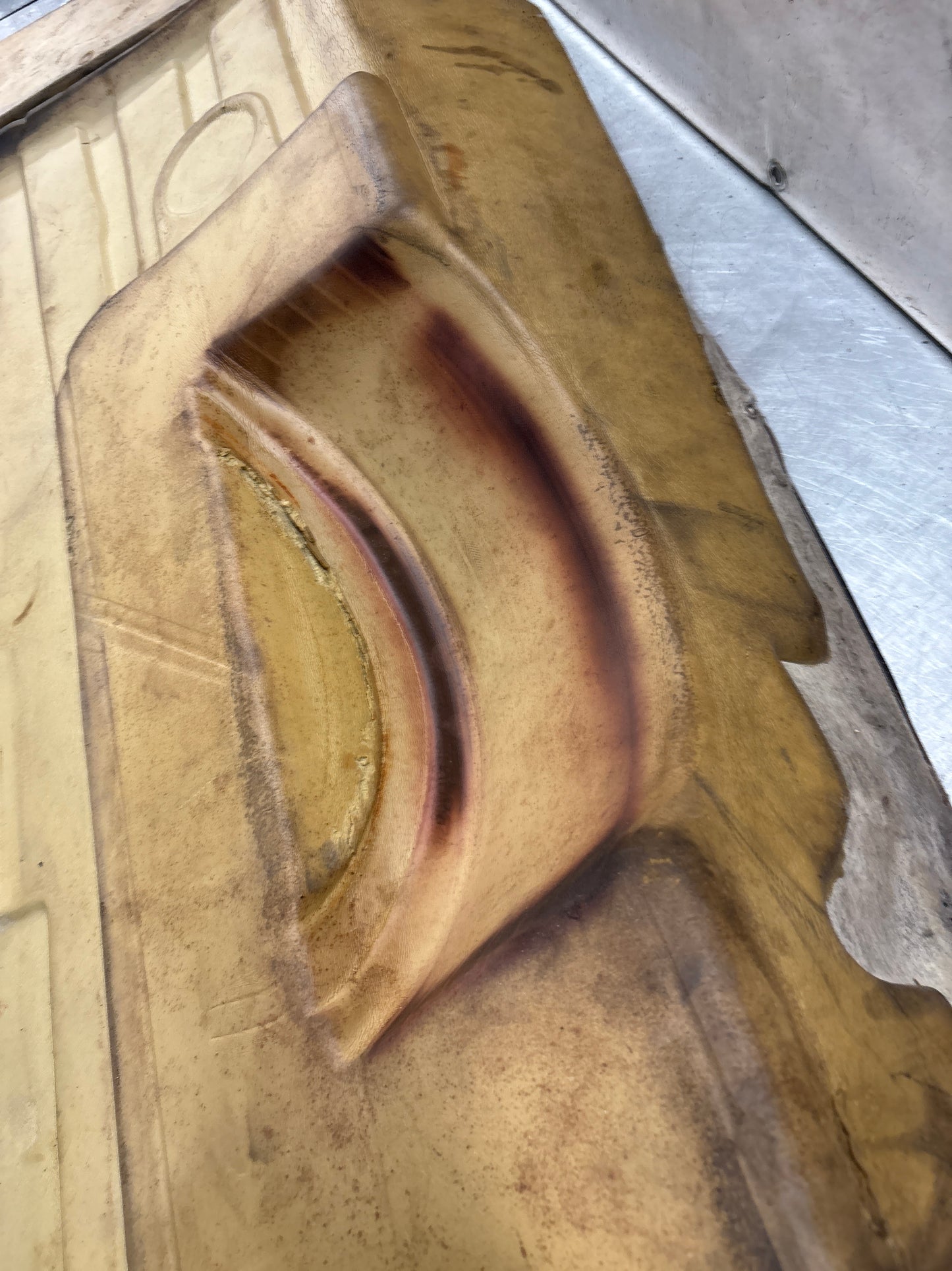 Porsche 924S 944 85.5- boot carpet, black, 94555506303 used, space saver wheel type