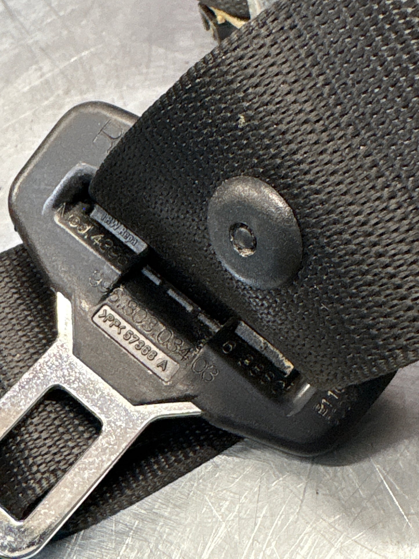 Porsche 911 996.1 right front seat belt, used 99680303403