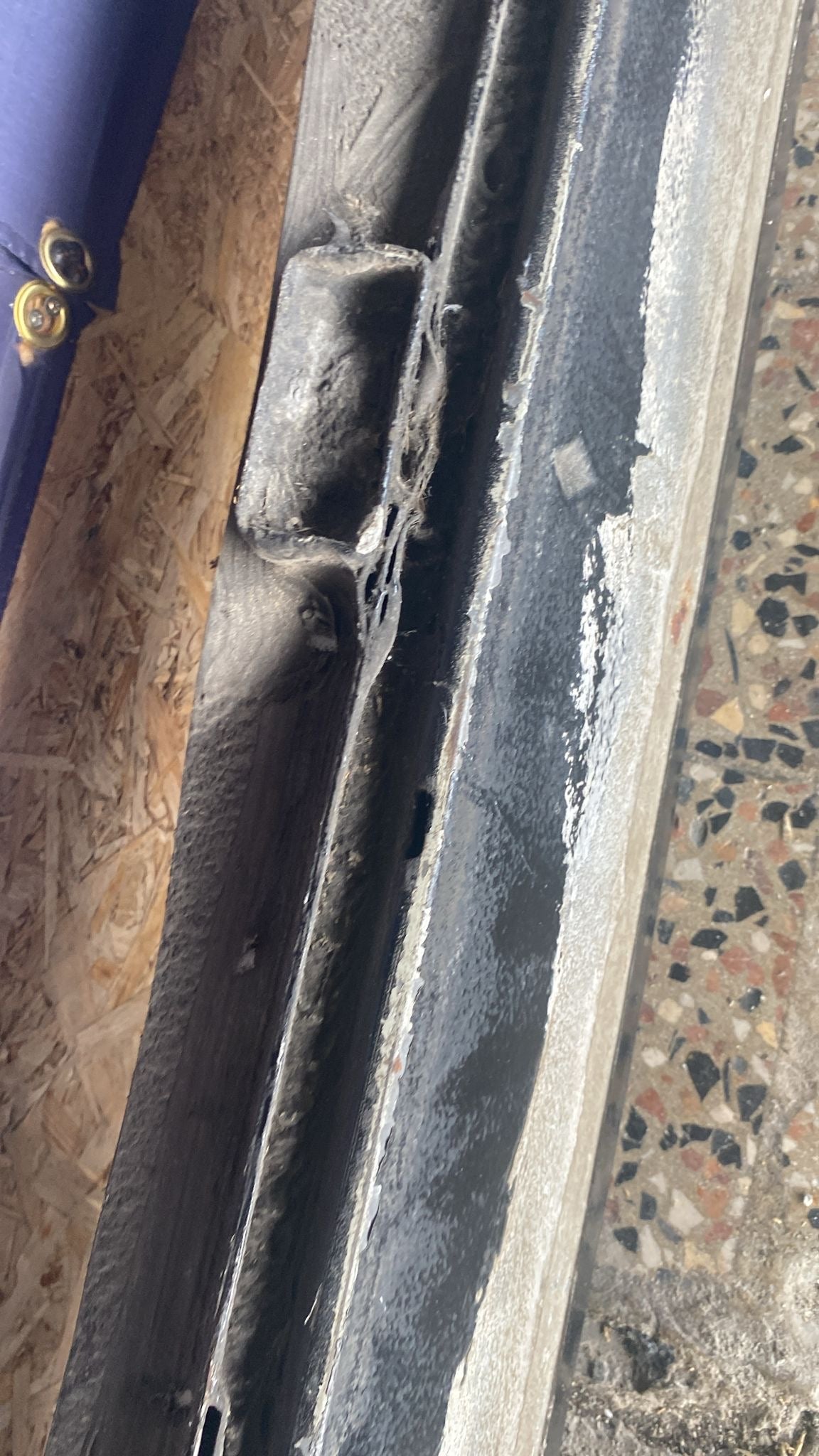 Porsche 944 right sill section with 94450361200