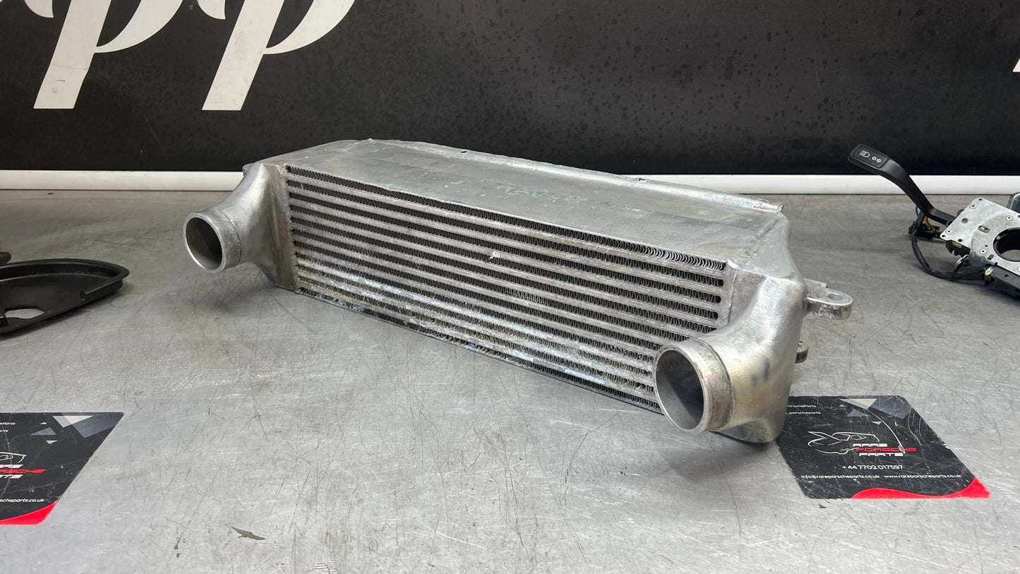 Porsche 944 Turbo Intercooler 95111013703 used