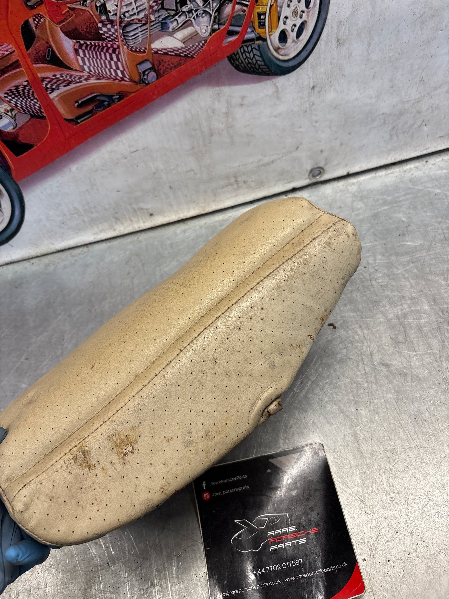 Porsche 928 rear left seat upper cushion, leather, white, used 92852204550