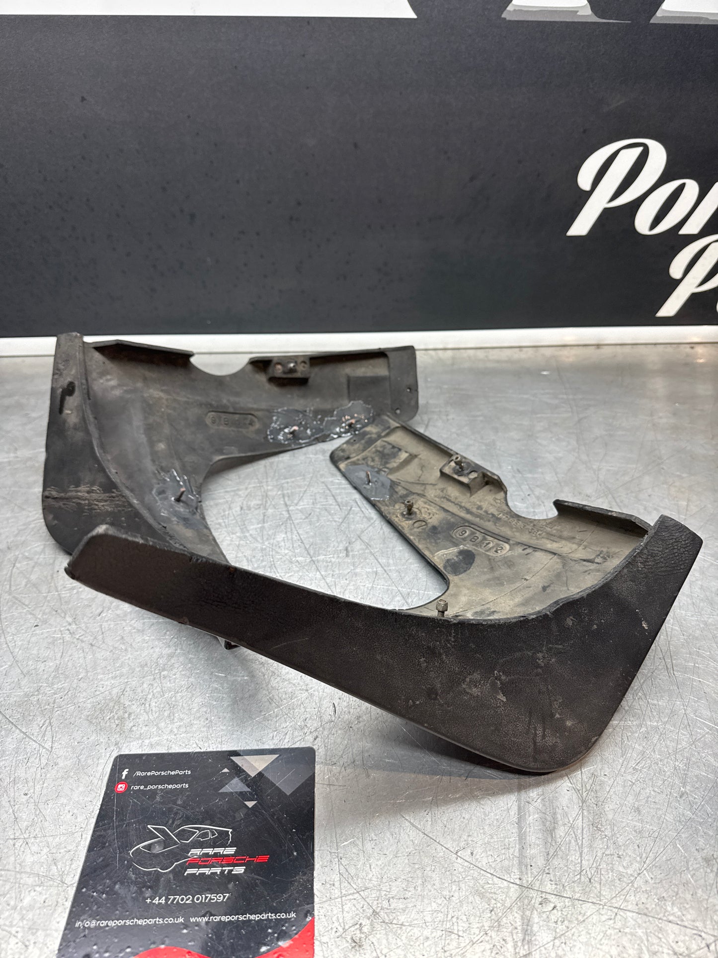 Porsche 924 pair of used rear spats, wheel arch trims, mud guards, 477853383 / 477853384 spare or repair