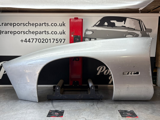 Porsche 928 -87 front left wing, 92850301103 used