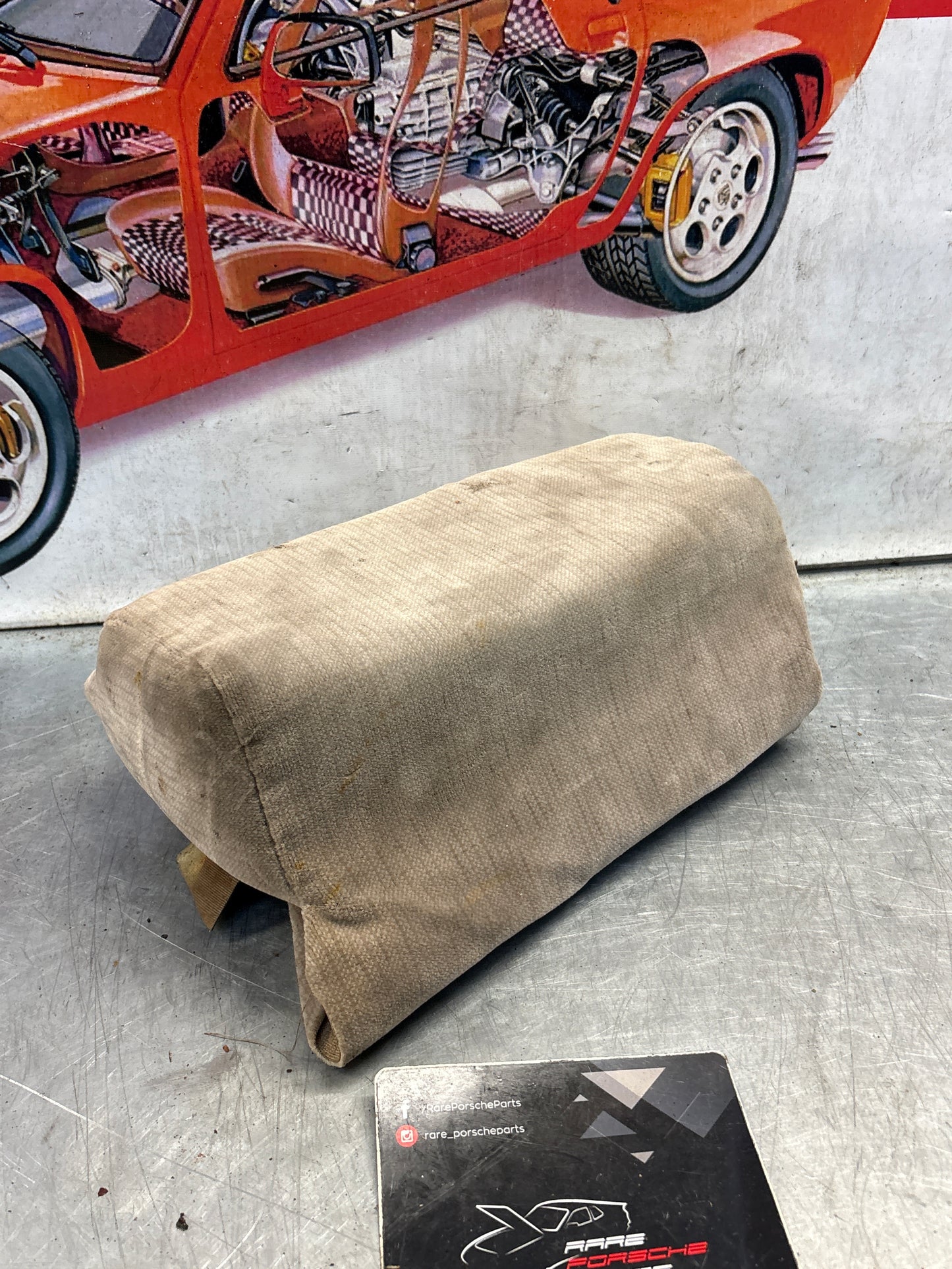 Porsche 928 rear left seat upper cushion, carpeted, white, used 92852204550