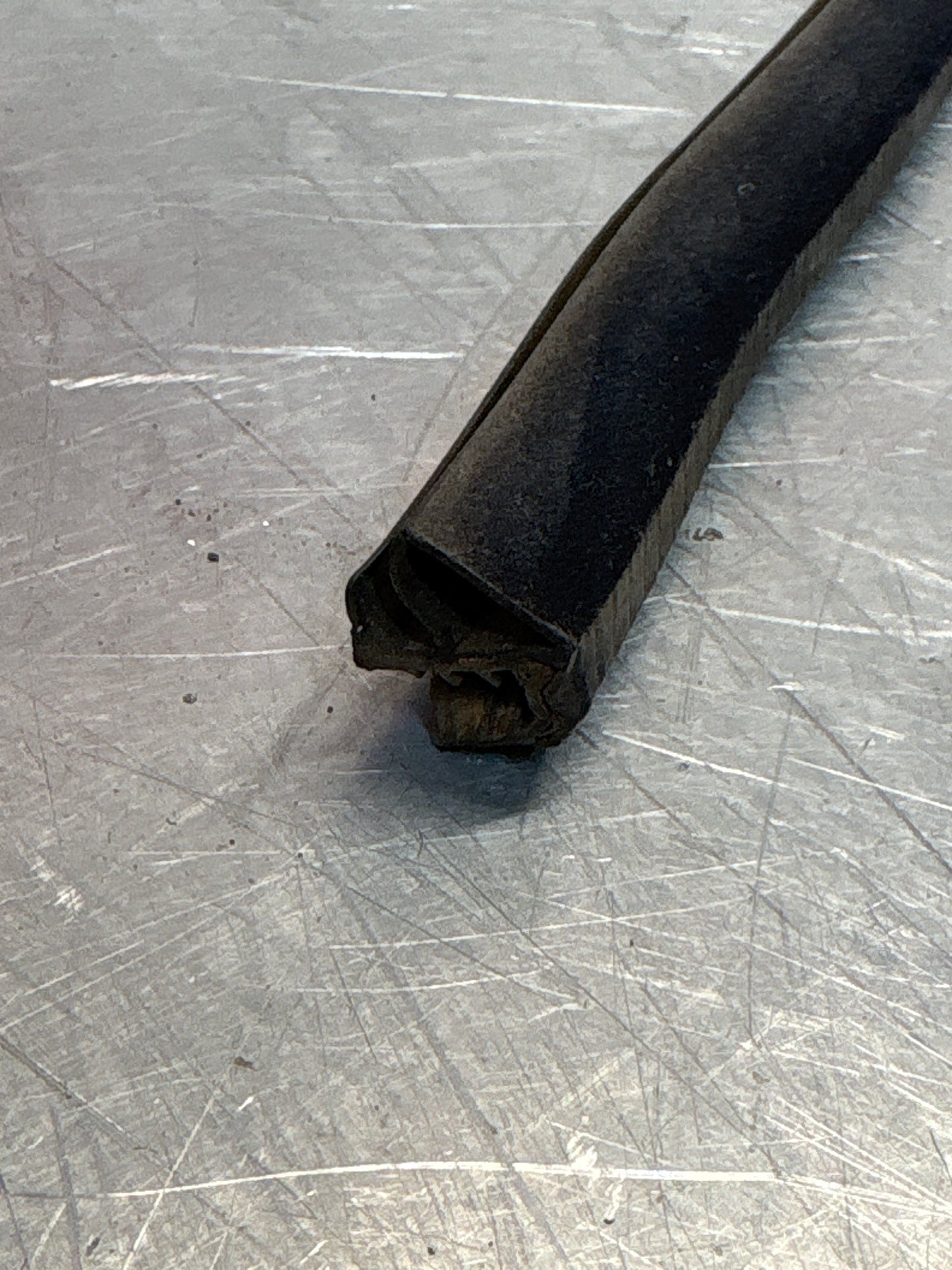 Porsche 944 cabrio inner door seal, right, used