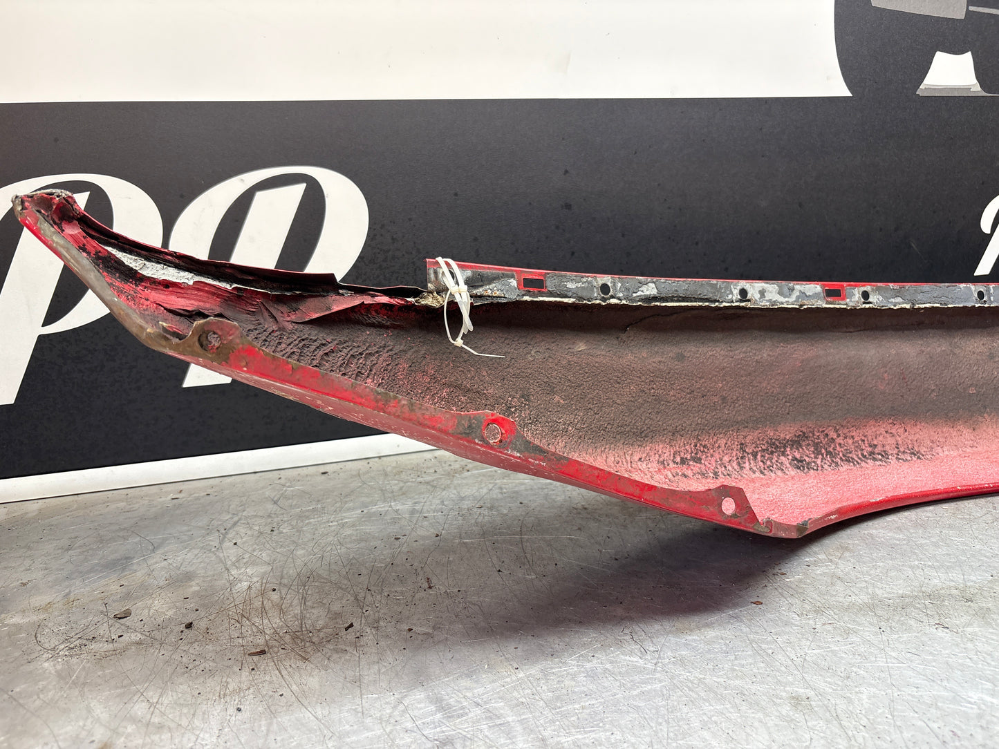 Porsche 944, early front right wing, in need of repair