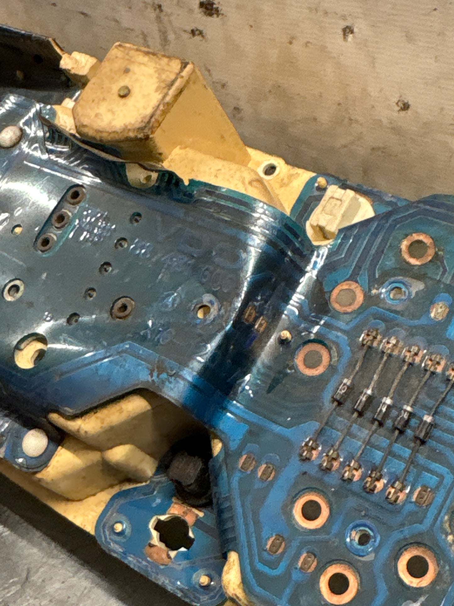 Porsche 928 instrument cluster circiut board, used VDO number: X16-1208743 / 88 451 606