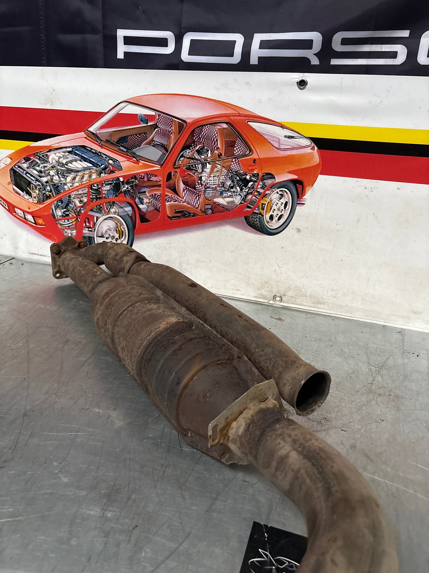 Porsche 944 Turbo front exhaust catalytic converter, used 95111109411