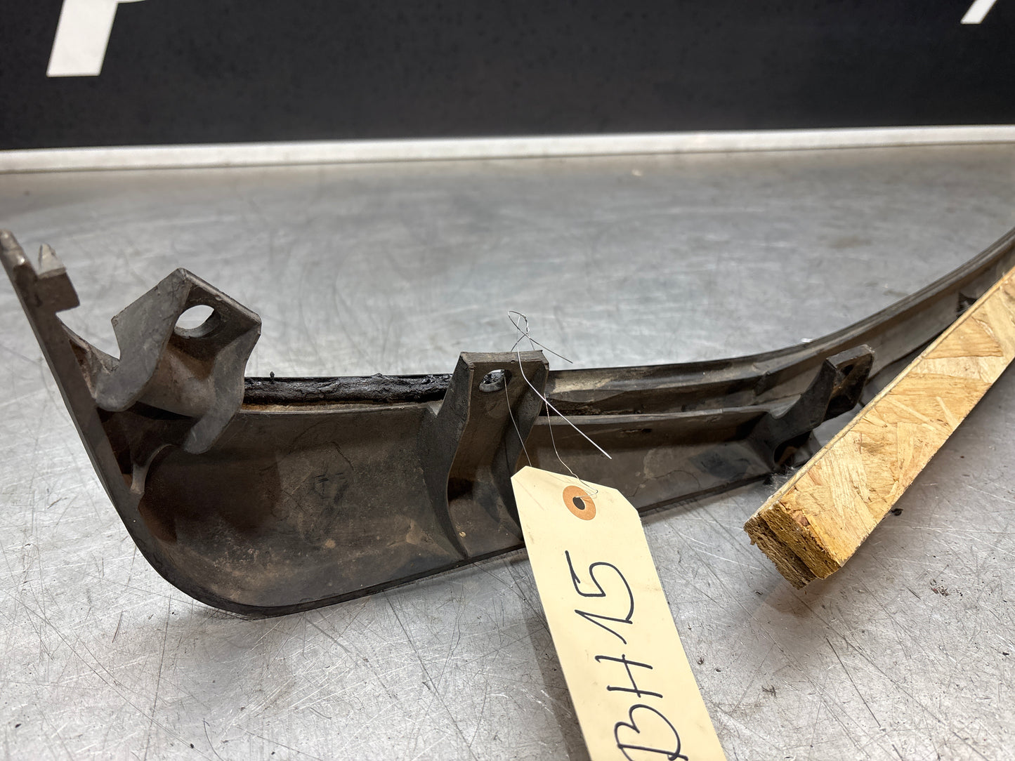 Porsche 944 convertible, cabrio lower door sill trim molding left side, used 94155920710