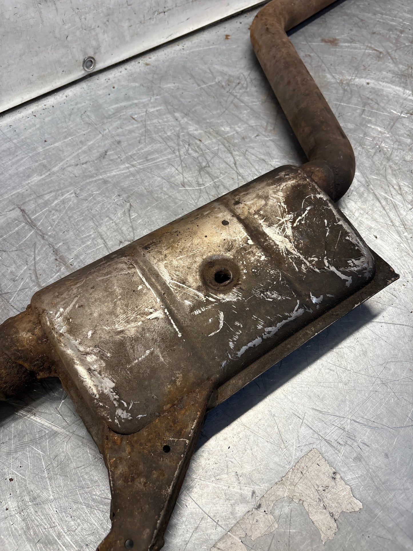Porsche 928 S4 right middle silencer, used 92811109403