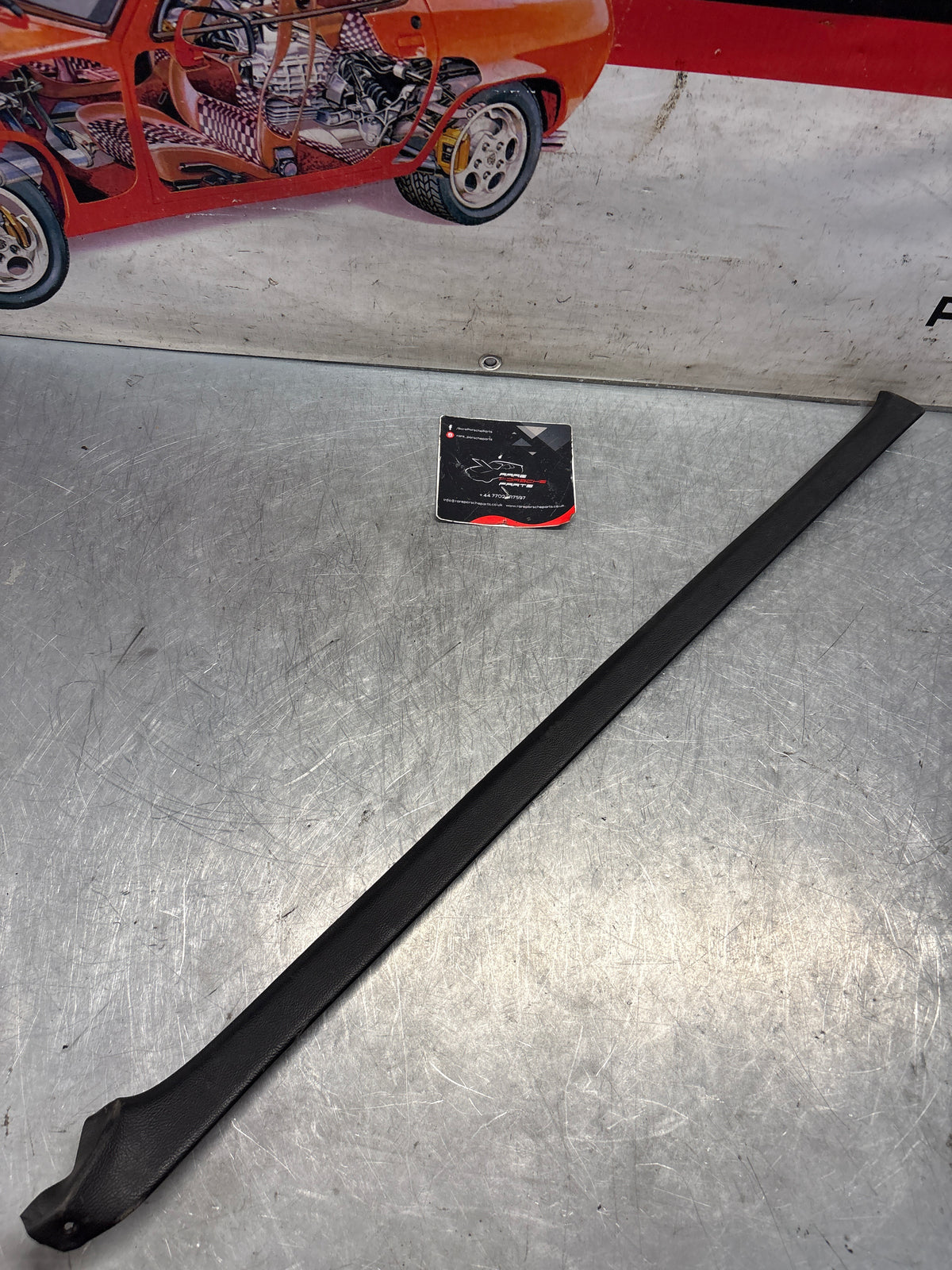 Porsche 928 tailgate trim, left, near side, black, 92855503702, used