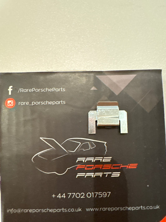 Porsche 924 / 944/ 968 metal clips 171837485 NOS