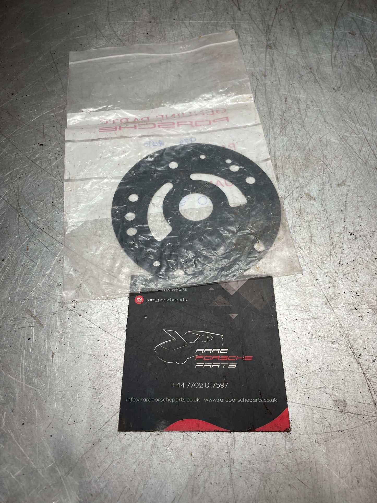 Porsche 924 automatic transmission oil pump plate, genuine 010321279