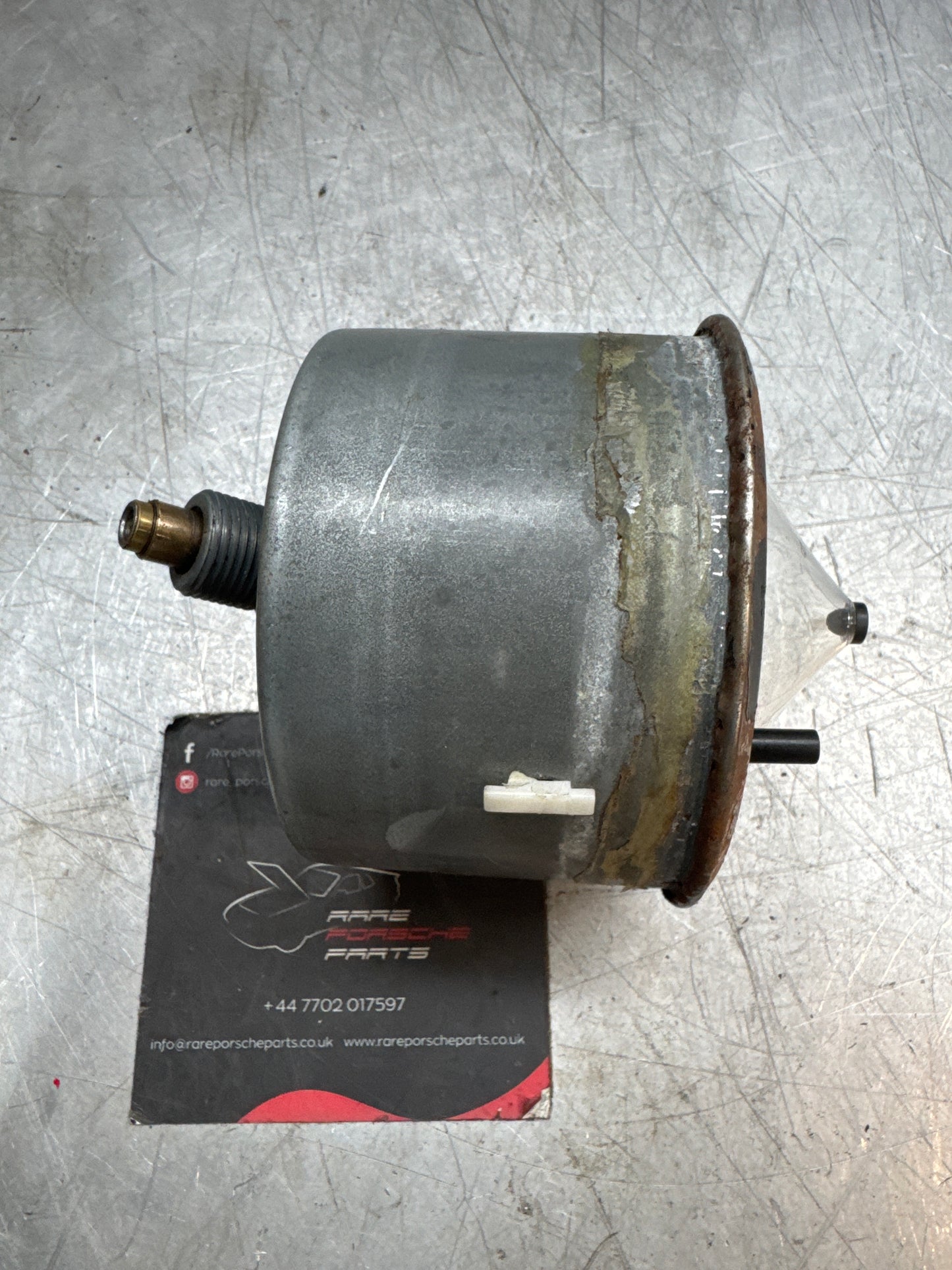 Porsche 944 speedometer showing 99344 miles 94464103600 spares or repair