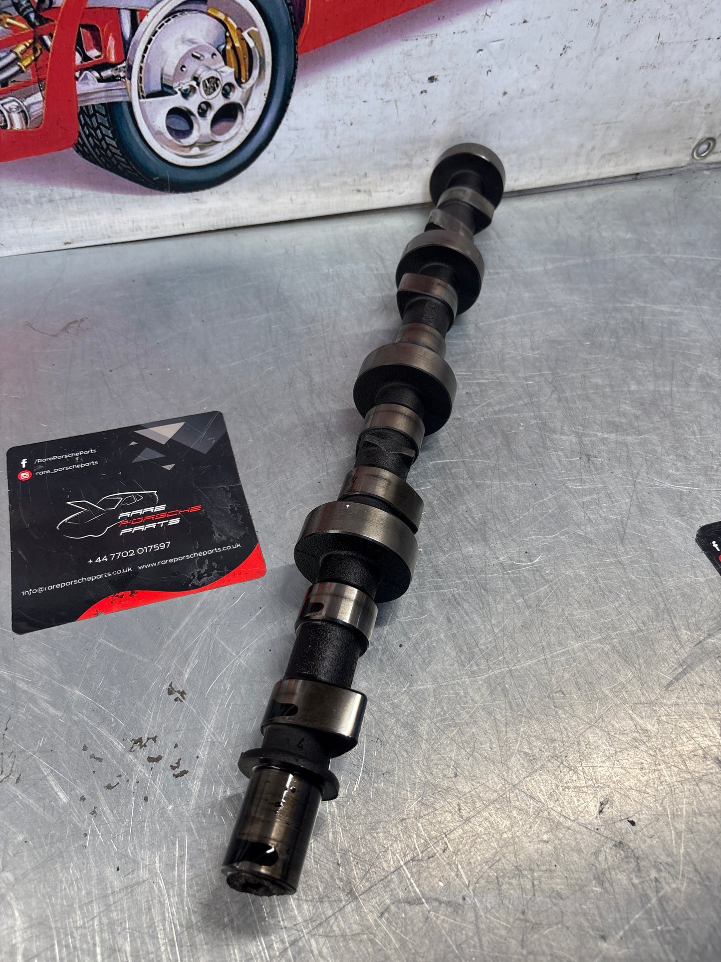 Porsche 928 cam shaft, for spares or repair  9281051740R