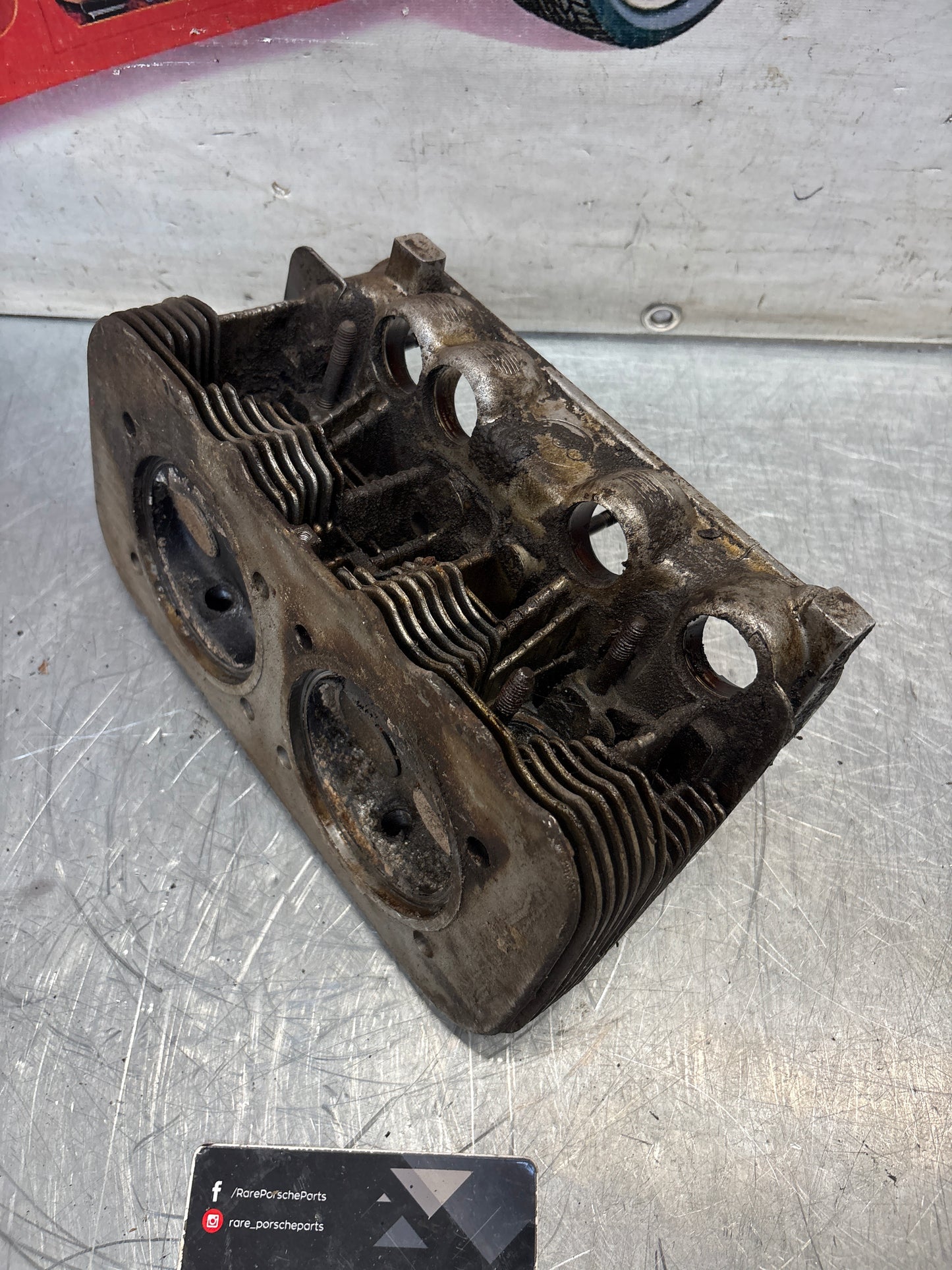 Porsche 914, cylinder head, used 022101372