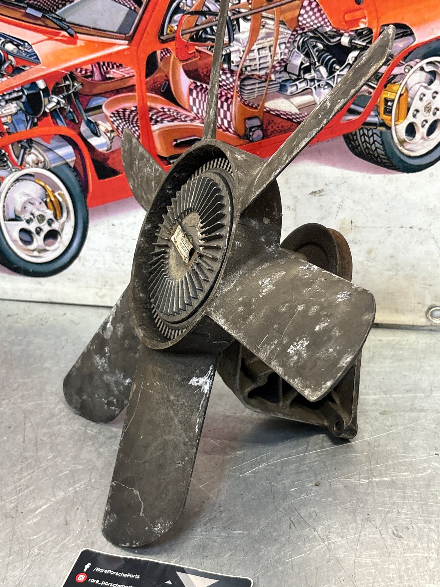 Porsche 928 Engine cooling viscous fan with bracket used 92810613701, 9281061101R