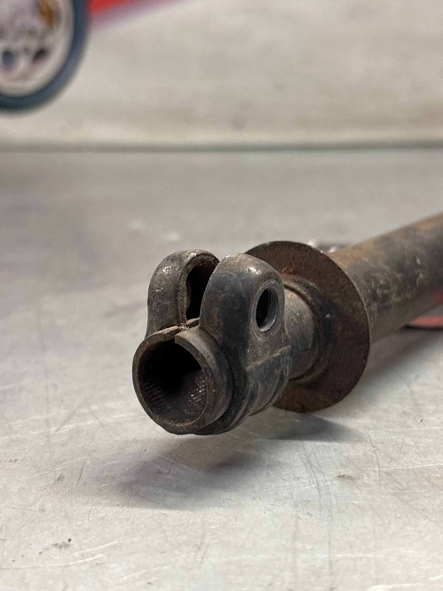 Porsche 928 manual gear shift rod, longer verson -1981, used, 92842402801