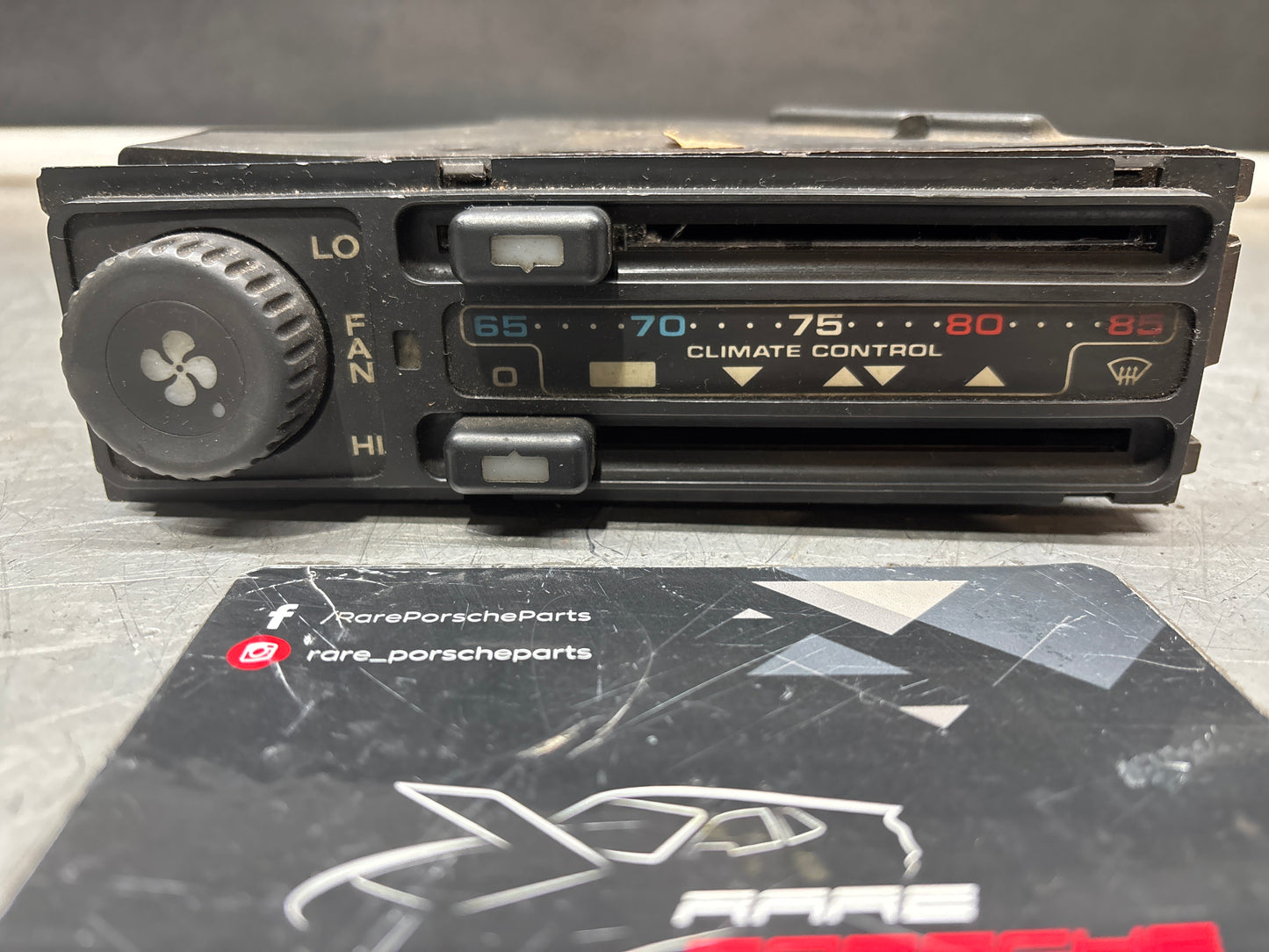 Porsche 928 climate control panel 9413941197 92857306009, used, USA model