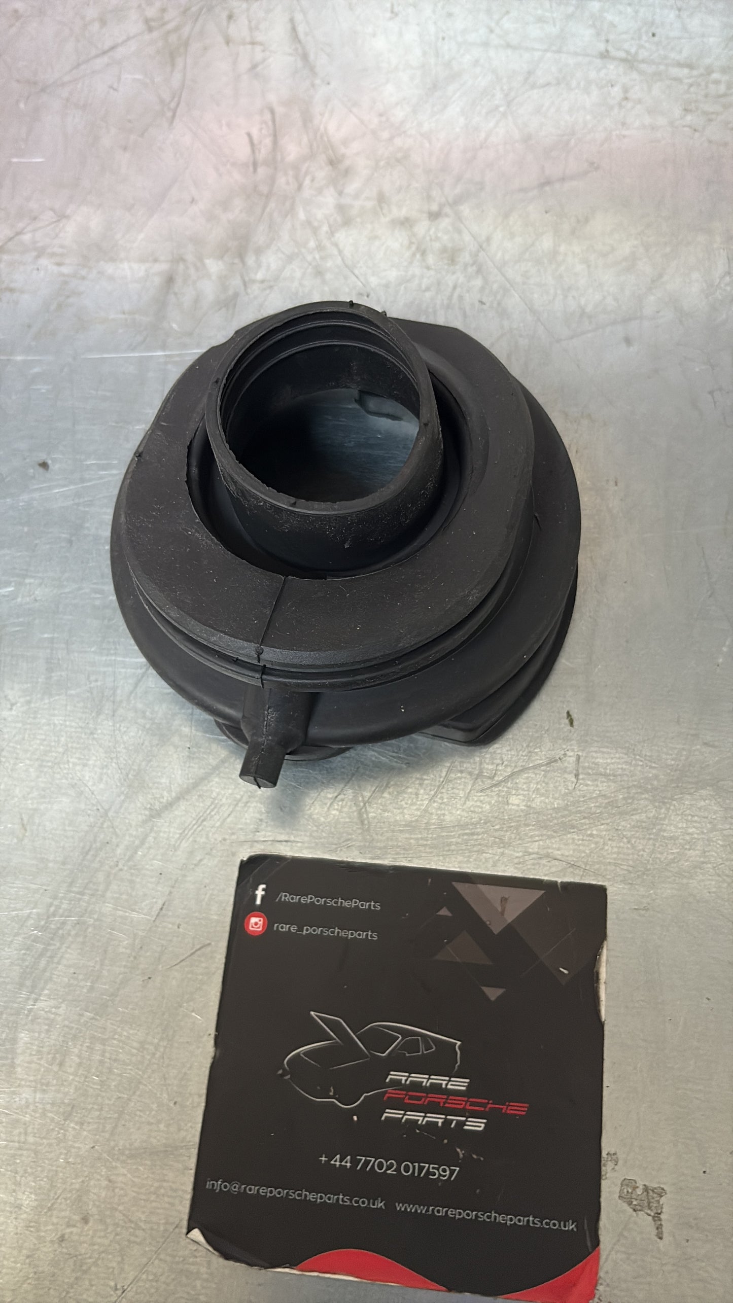 Porsche 944 fuel filler rubber sleeve, refurbished 93120128102