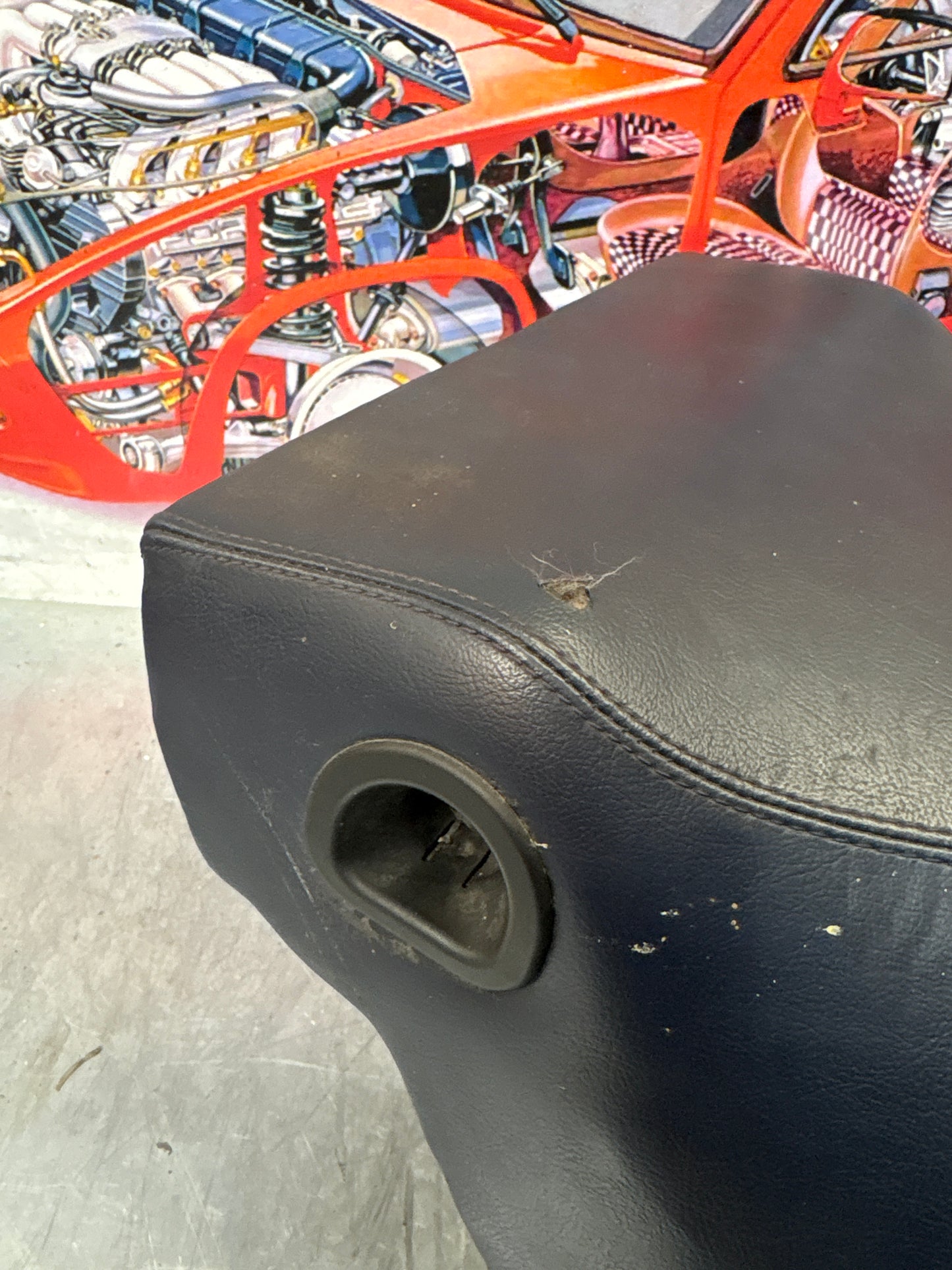 Porsche 928 S center console, rear armrest, marine blue, no package box,used 92852234530