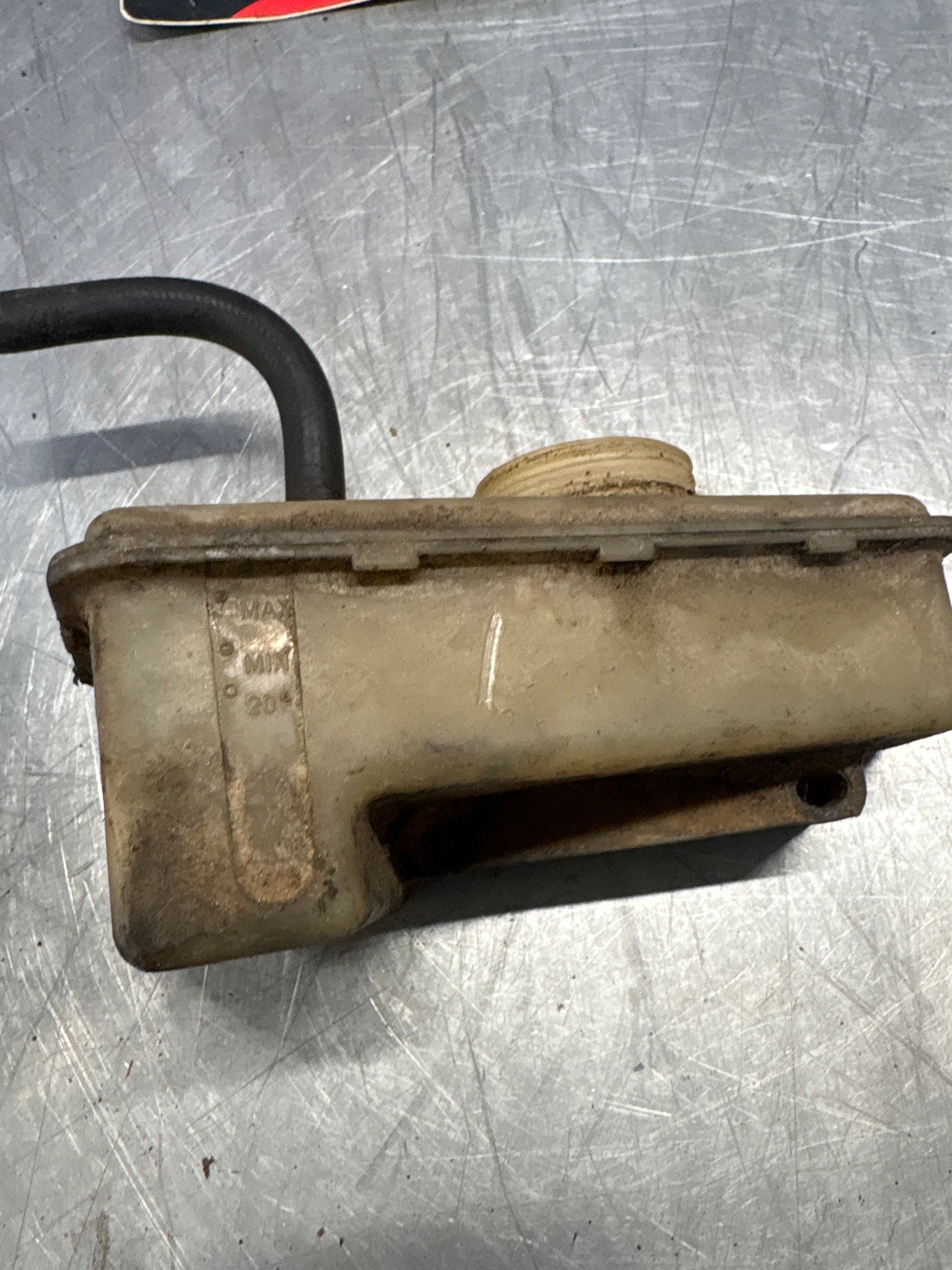 Porsche 928 gearbox fluid reservoir, used 96030747502