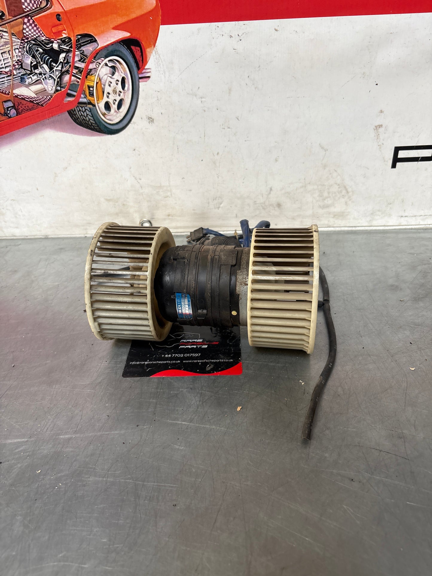 Porsche 944 blower heater fan motor 94462411700 used
