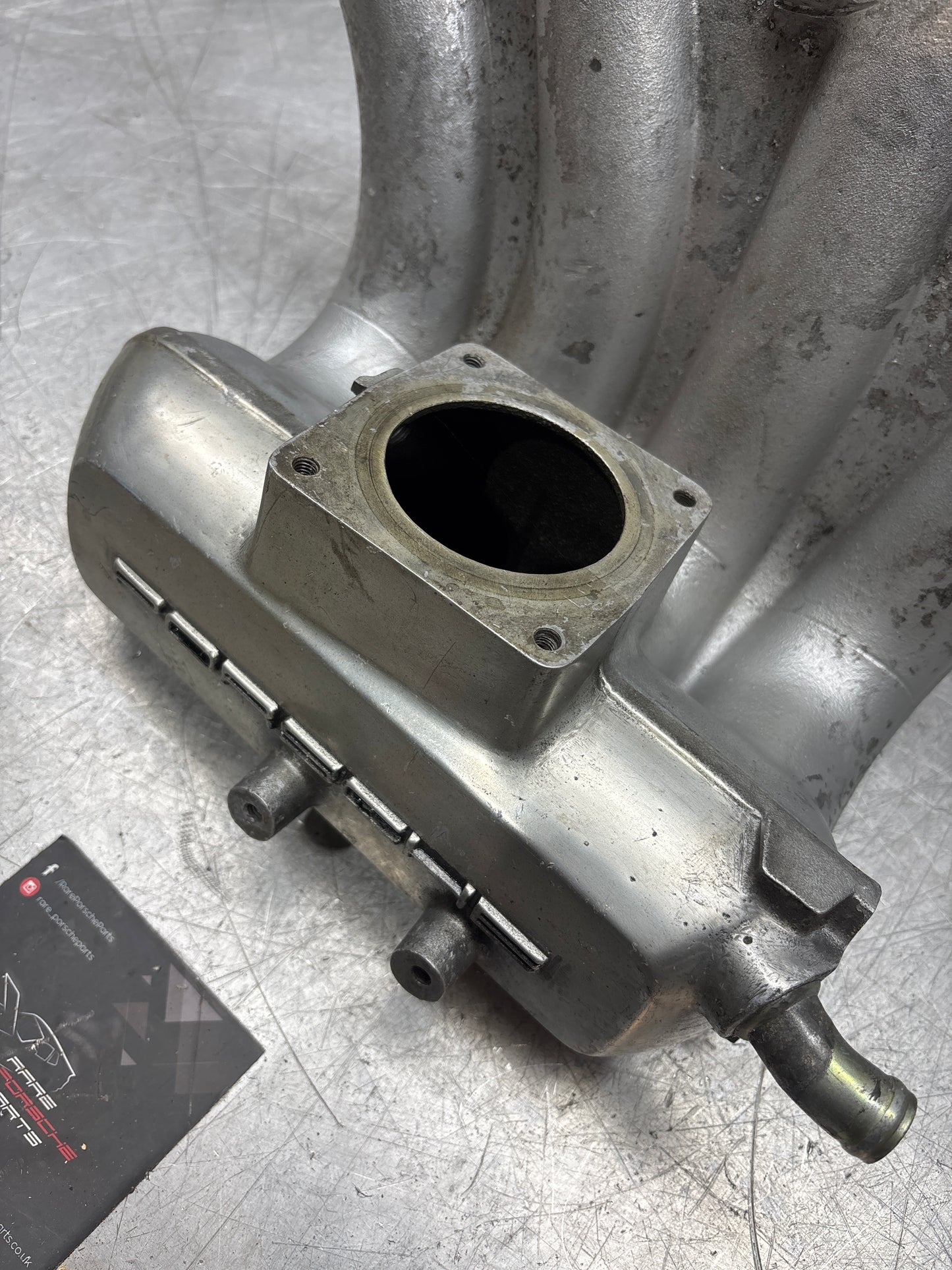 Porsche 924 turbo S2 inlet manifold. 9311101417R used