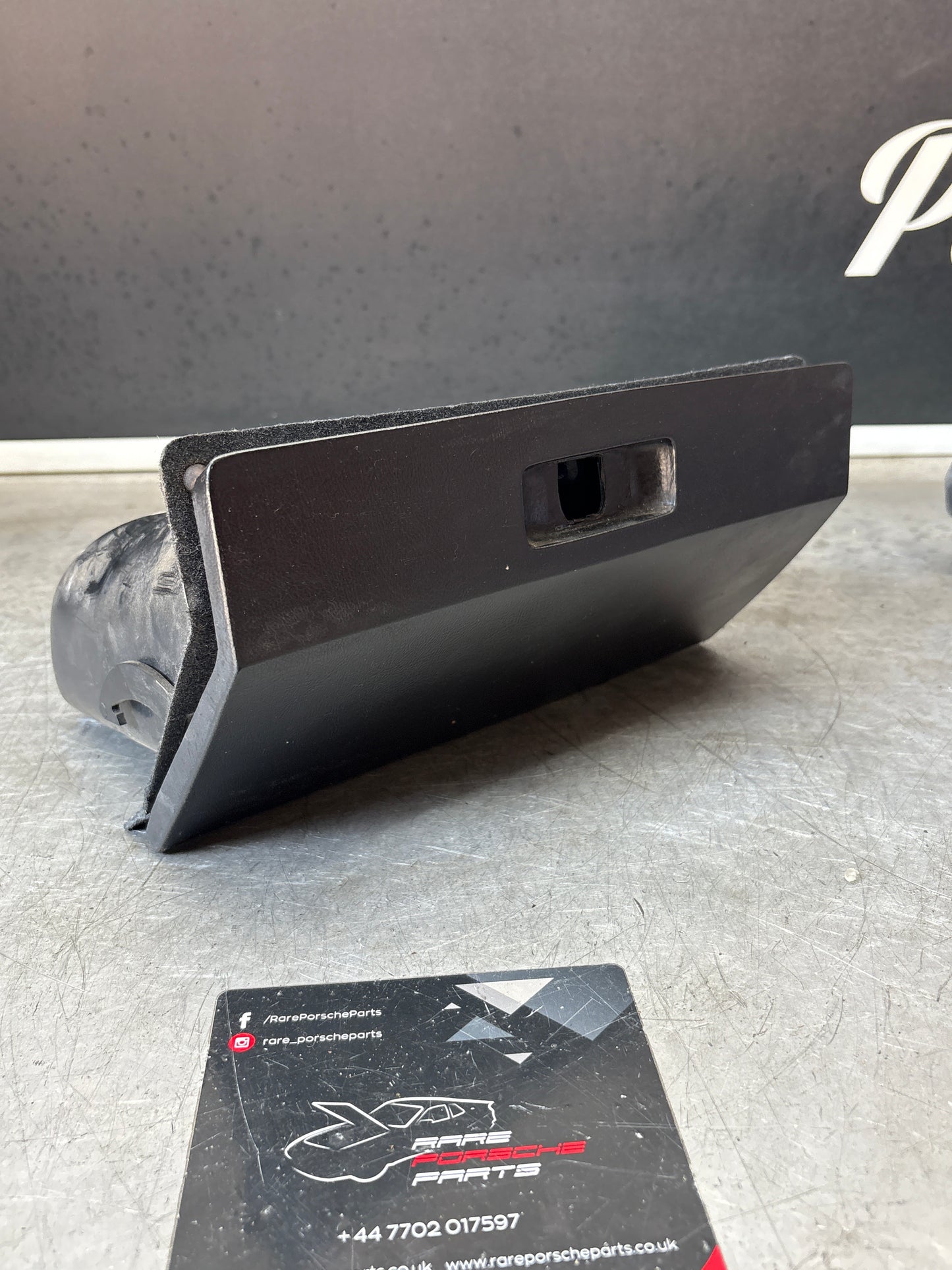 Porsche 924 glovebox with black door, used 477857095