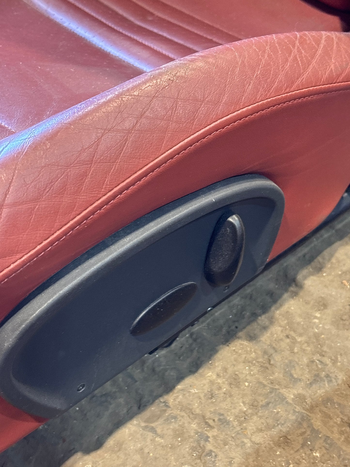 Porsche Boxster 986 complete red interior with Wingback sport seats, used, RHD car