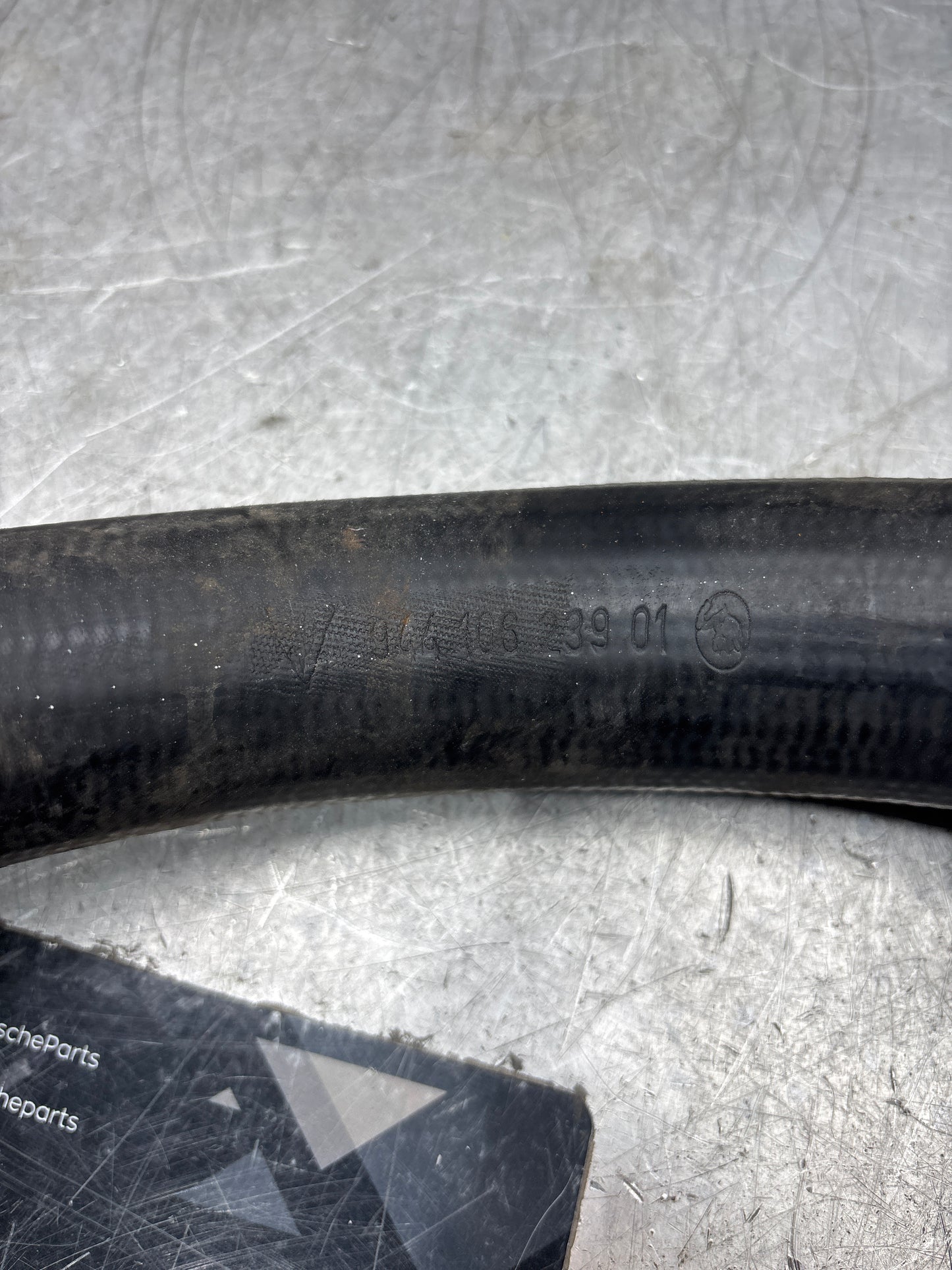 Porsche 944 82-85 oberer Kühlerschlauch zum Zylinderkopf, 94410623901, gebraucht