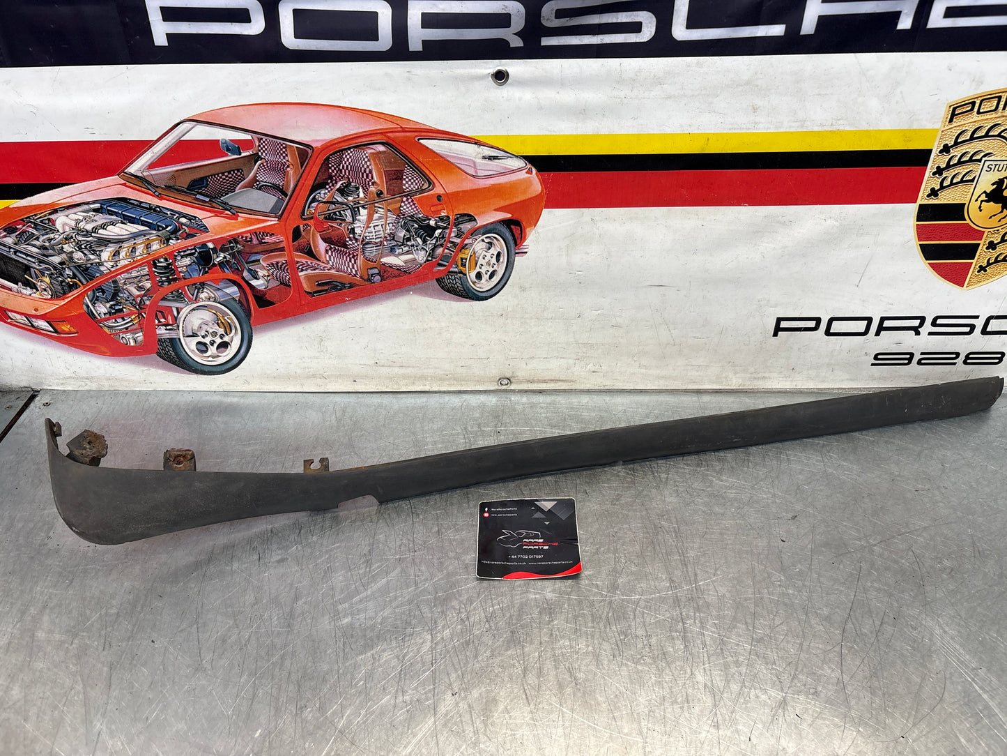 Porsche 944 lower door sill trim molding right side, used 9515591600