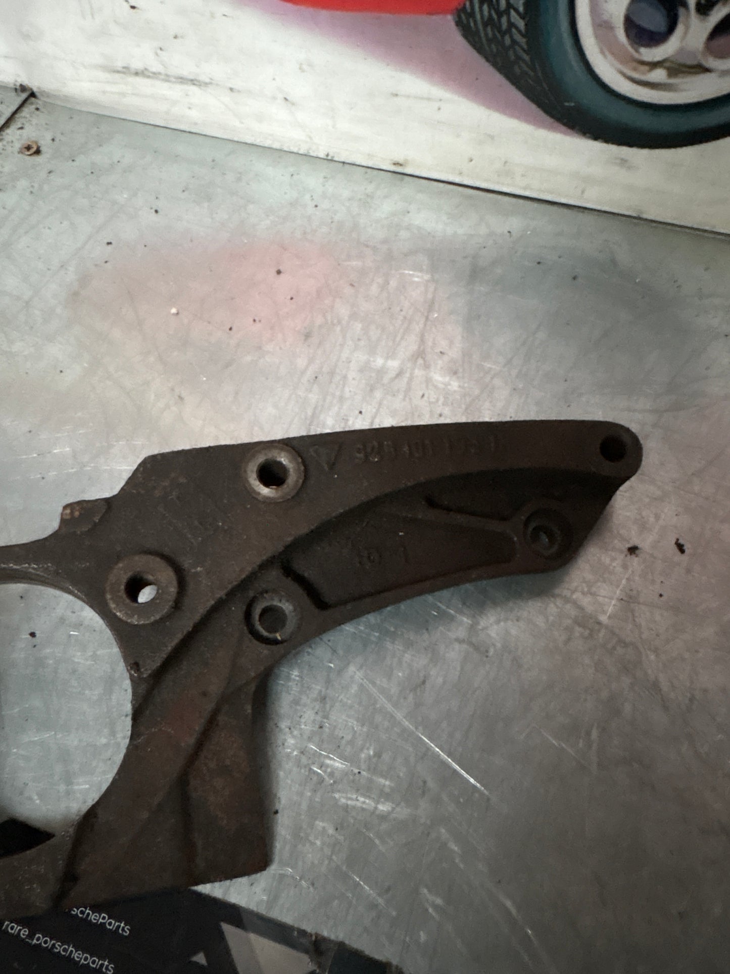 Porsche 928 S4 Starter Bracket, used 9281011931R