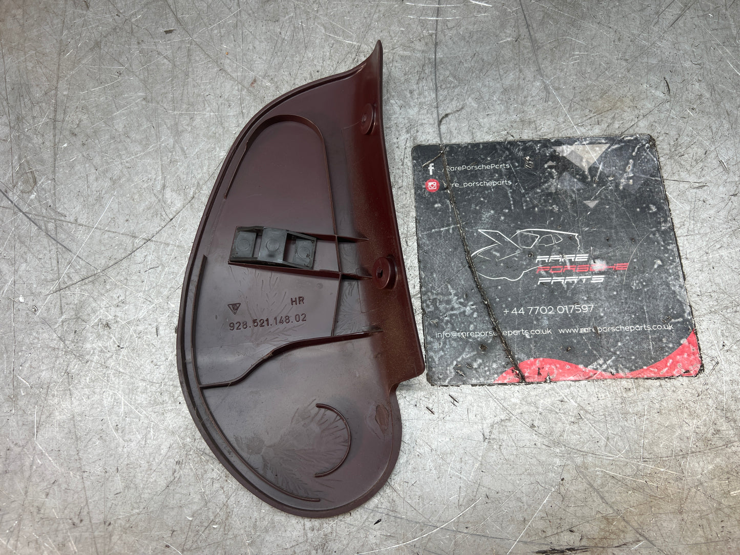 Porsche 928 / 944 seat hinge cover burgundy used 92852114802