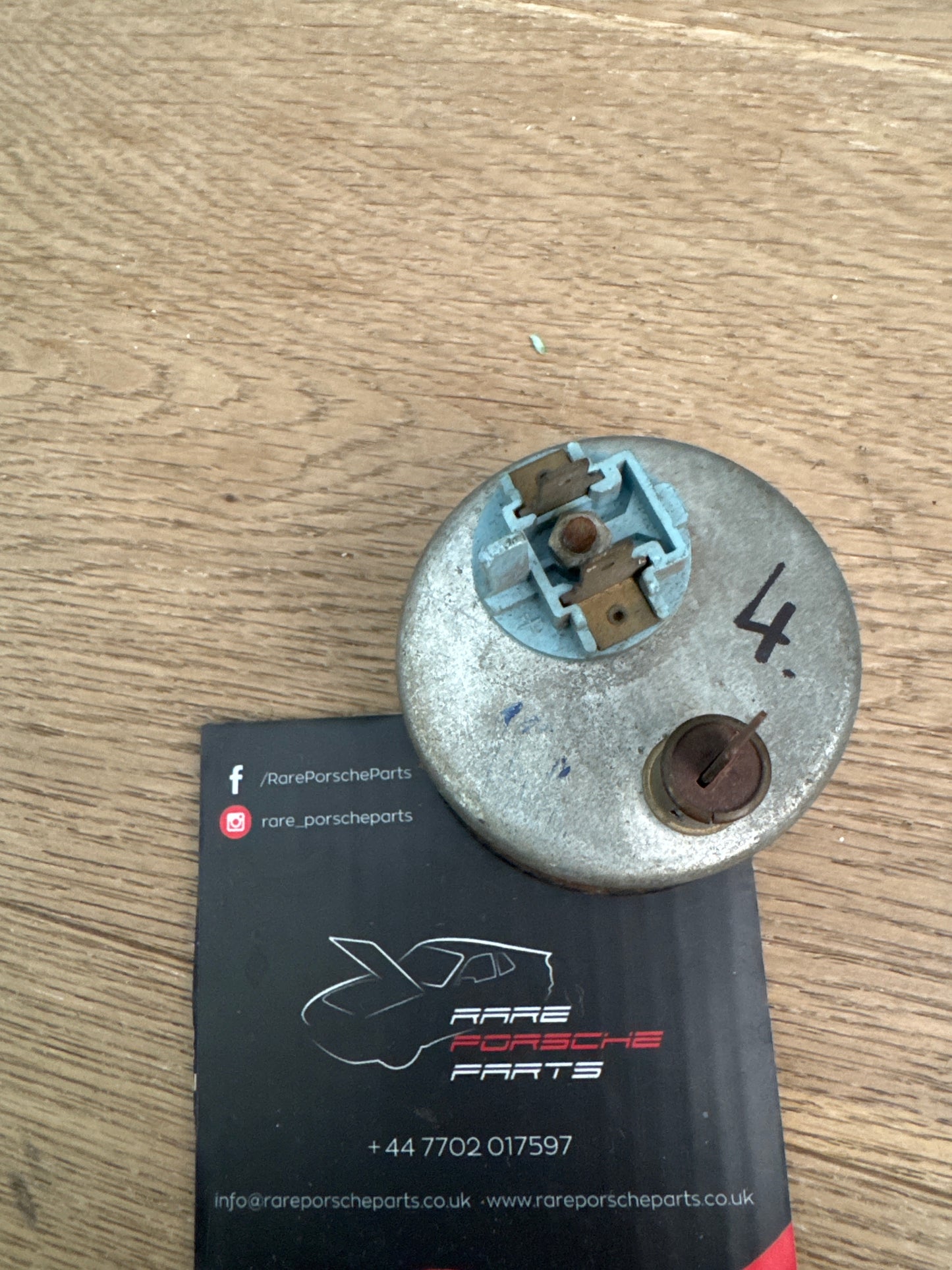 Porsche 914 voltmeter 91461411510 used