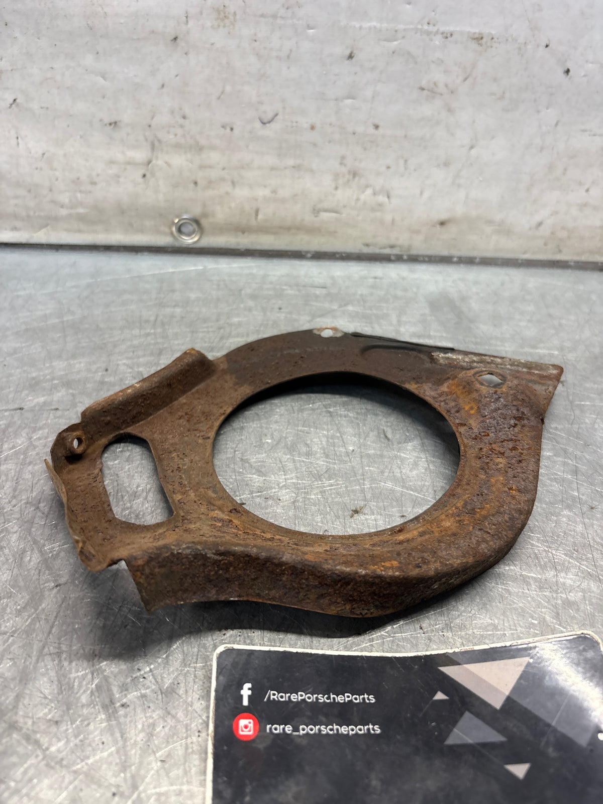 Porsche 914 generator cover plate, for spares or repair 021119281D