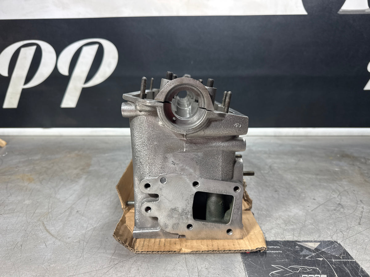 Porsche 924 Turbo reconditioned cylinder head without camshaft 9311043013R