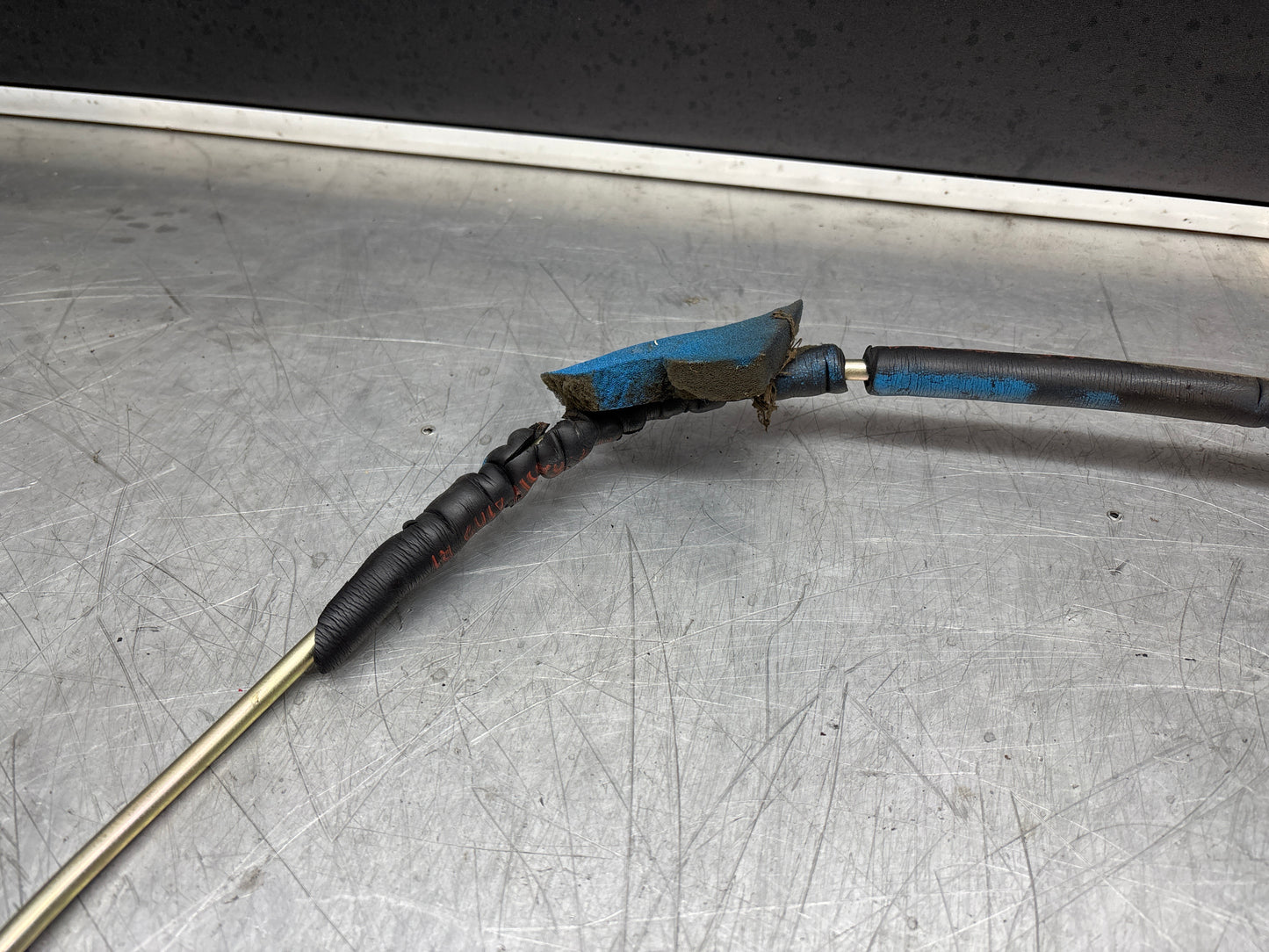 Porsche 924 944 early targa, sunroof cable with housing, Used, -85.5 94456494101 / 94456494100