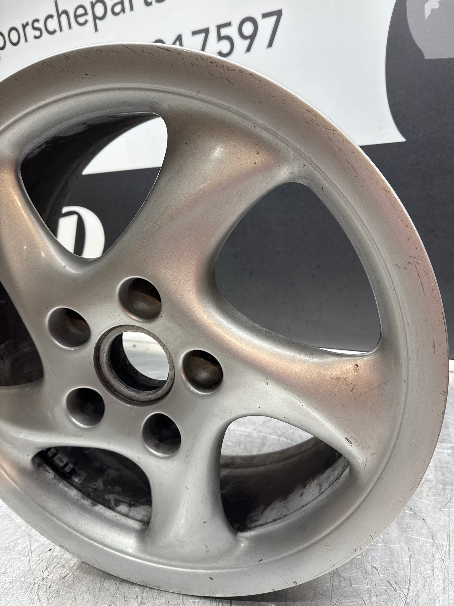 Porsche 993 alloy wheel   used