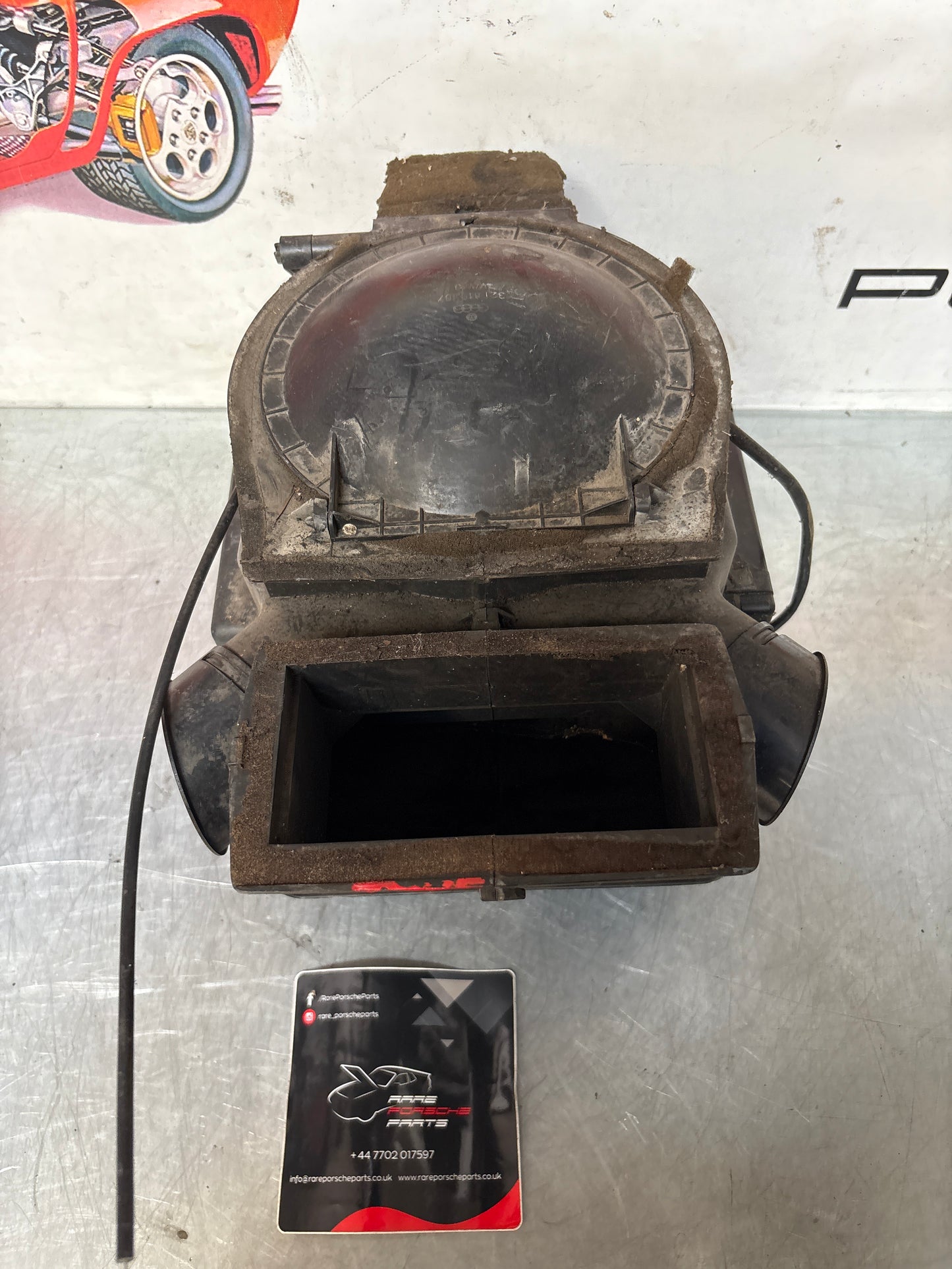 Porsche 924 76-79 heater blower fan assembly, complete with fan 321819096 / 823819096A / 321819095 / 823819095 used