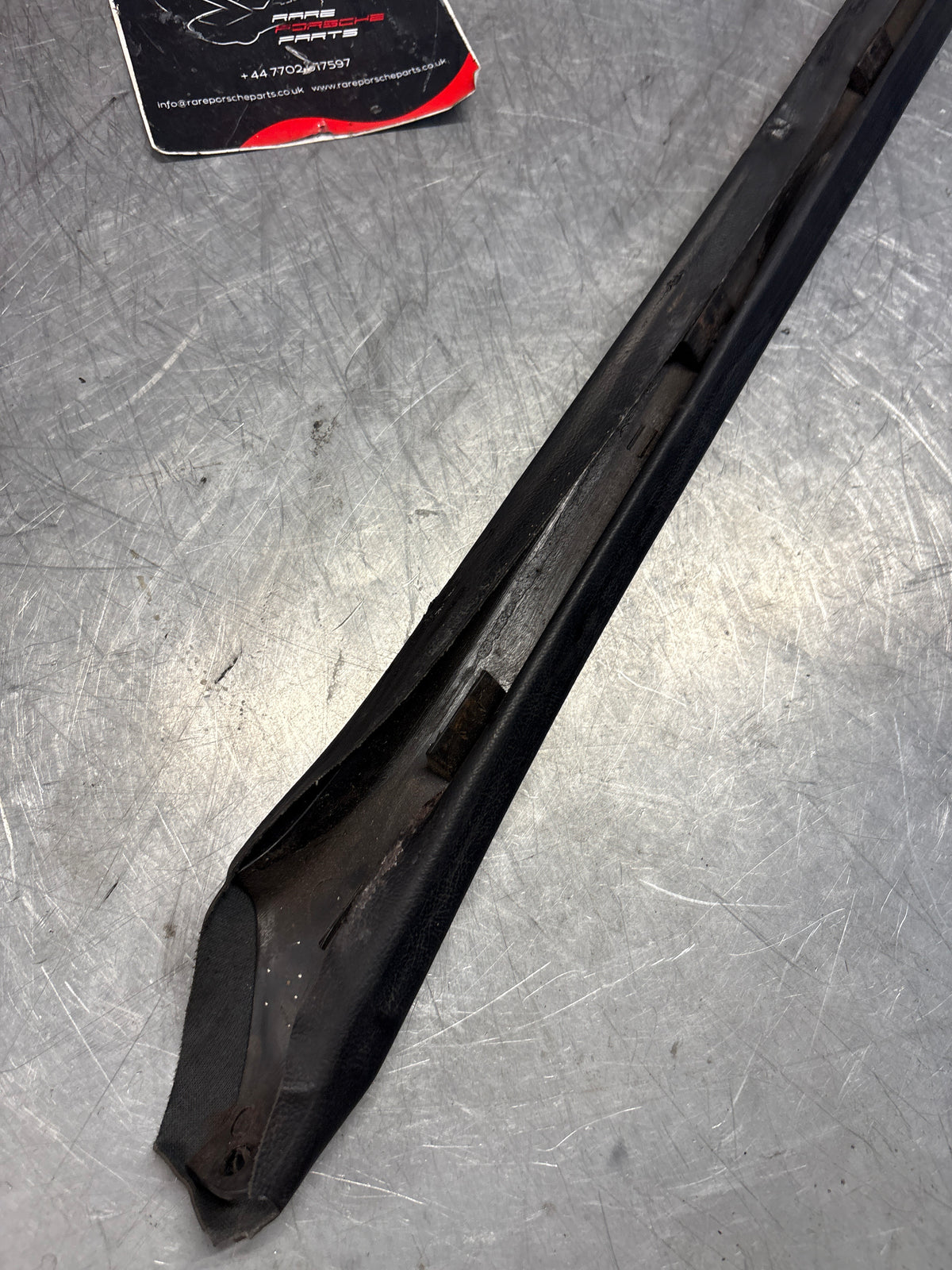 Porsche 928 tailgate trim, right, off side, black, 92855503802, used